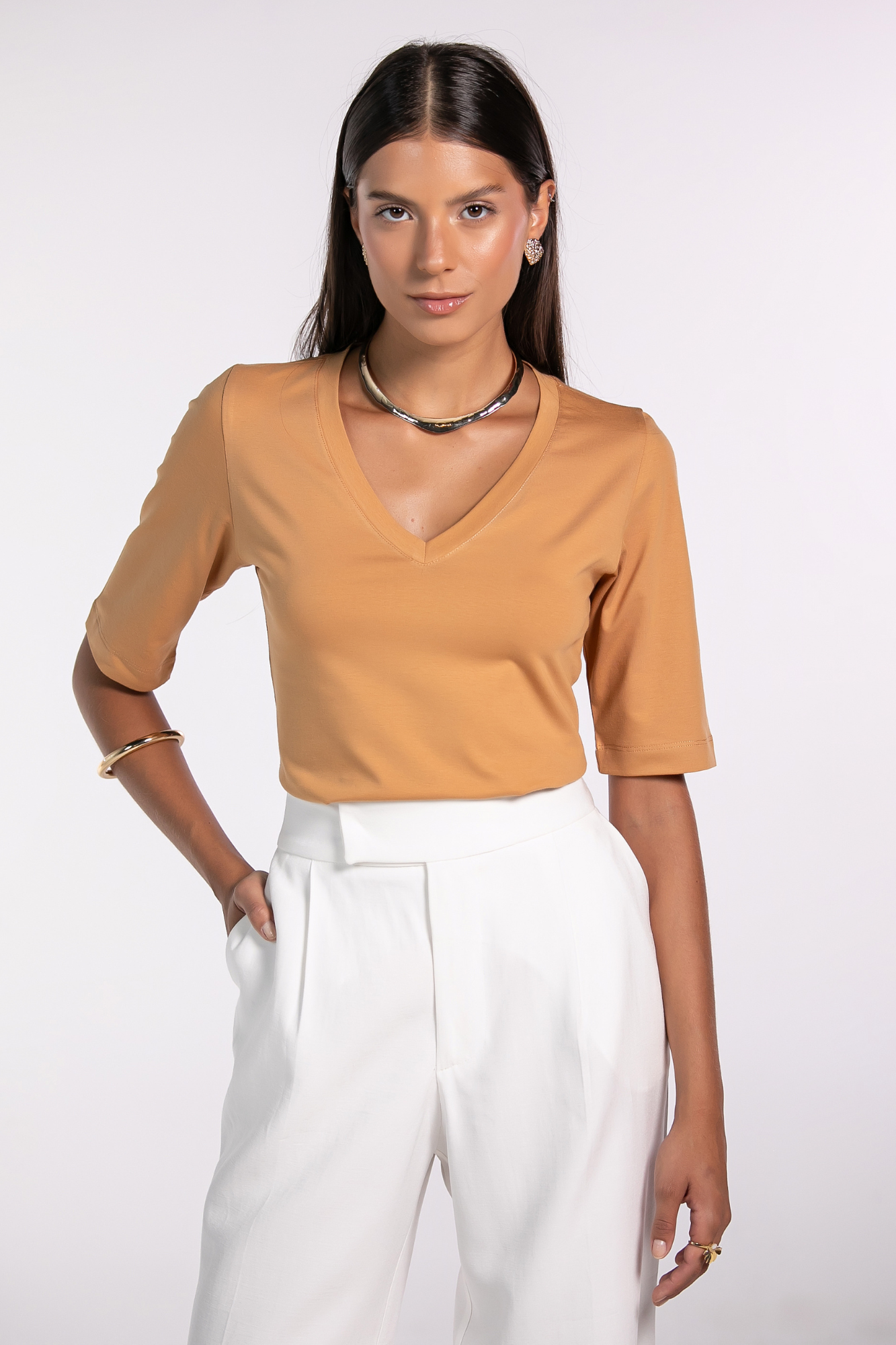 Camiseta Moon 3/4 Gola V Caramelo