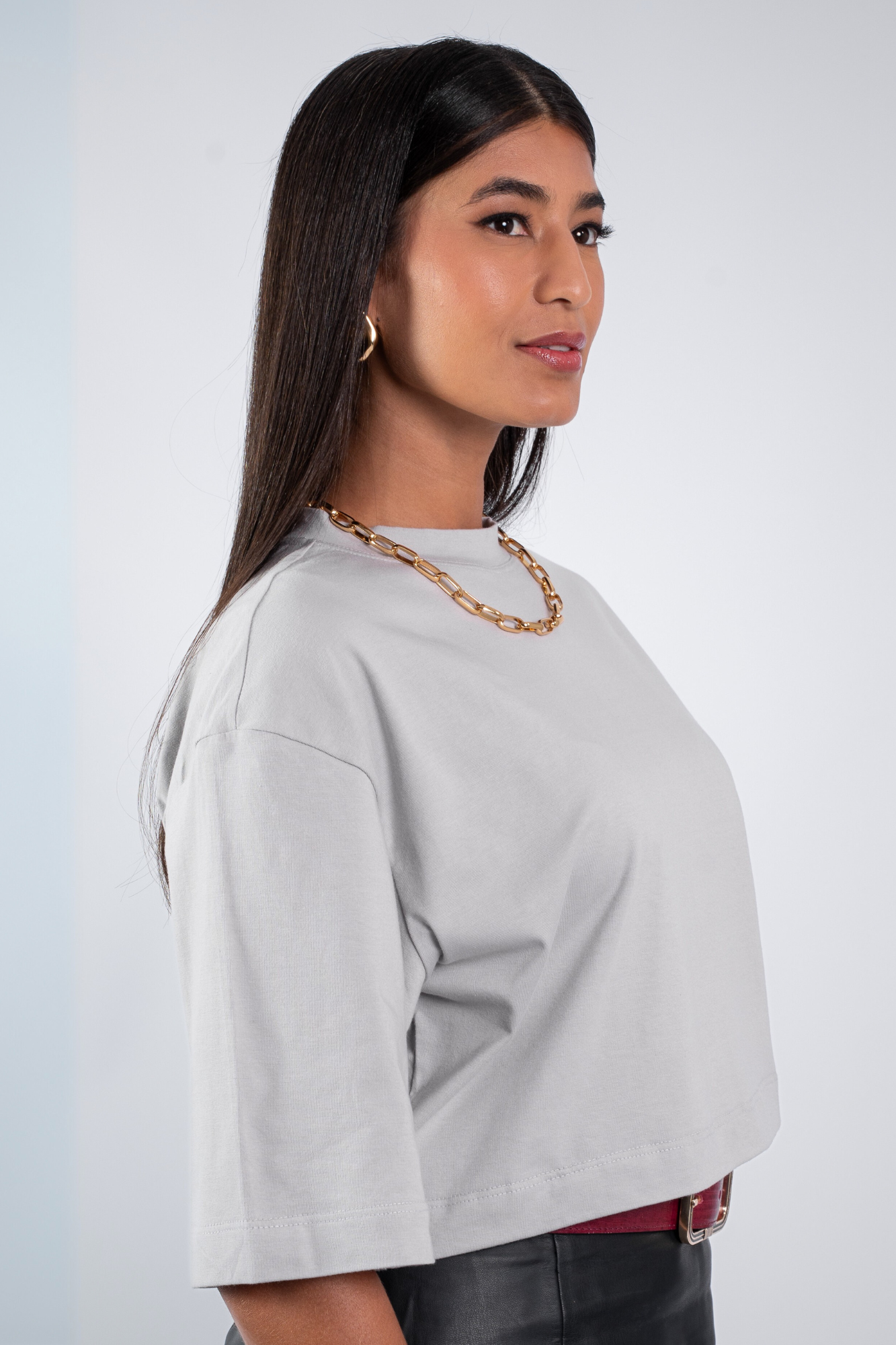 Camiseta Cropped Moon Gola O Cinza