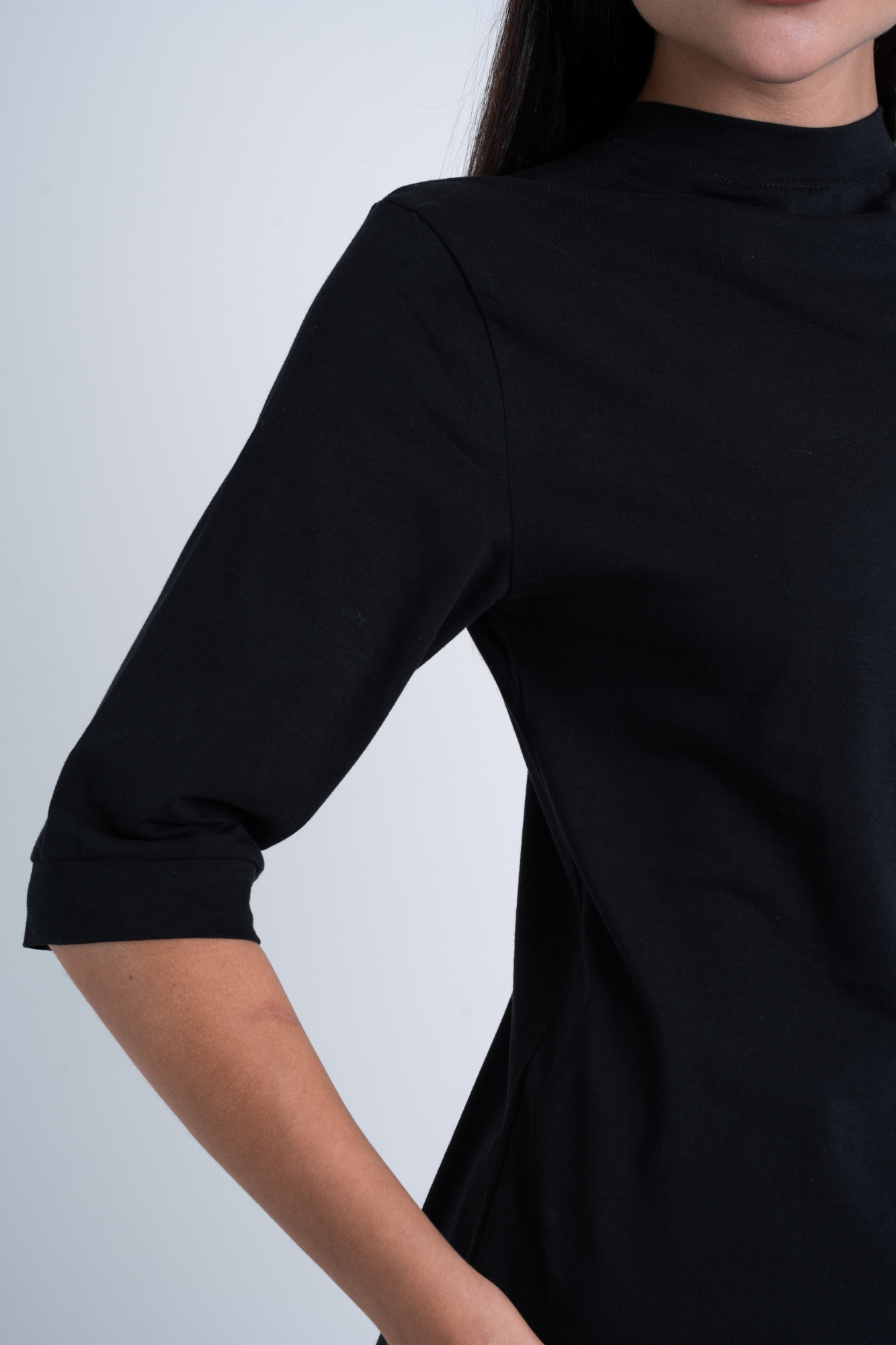 Camiseta Moon 3/4 Gola Média Preta