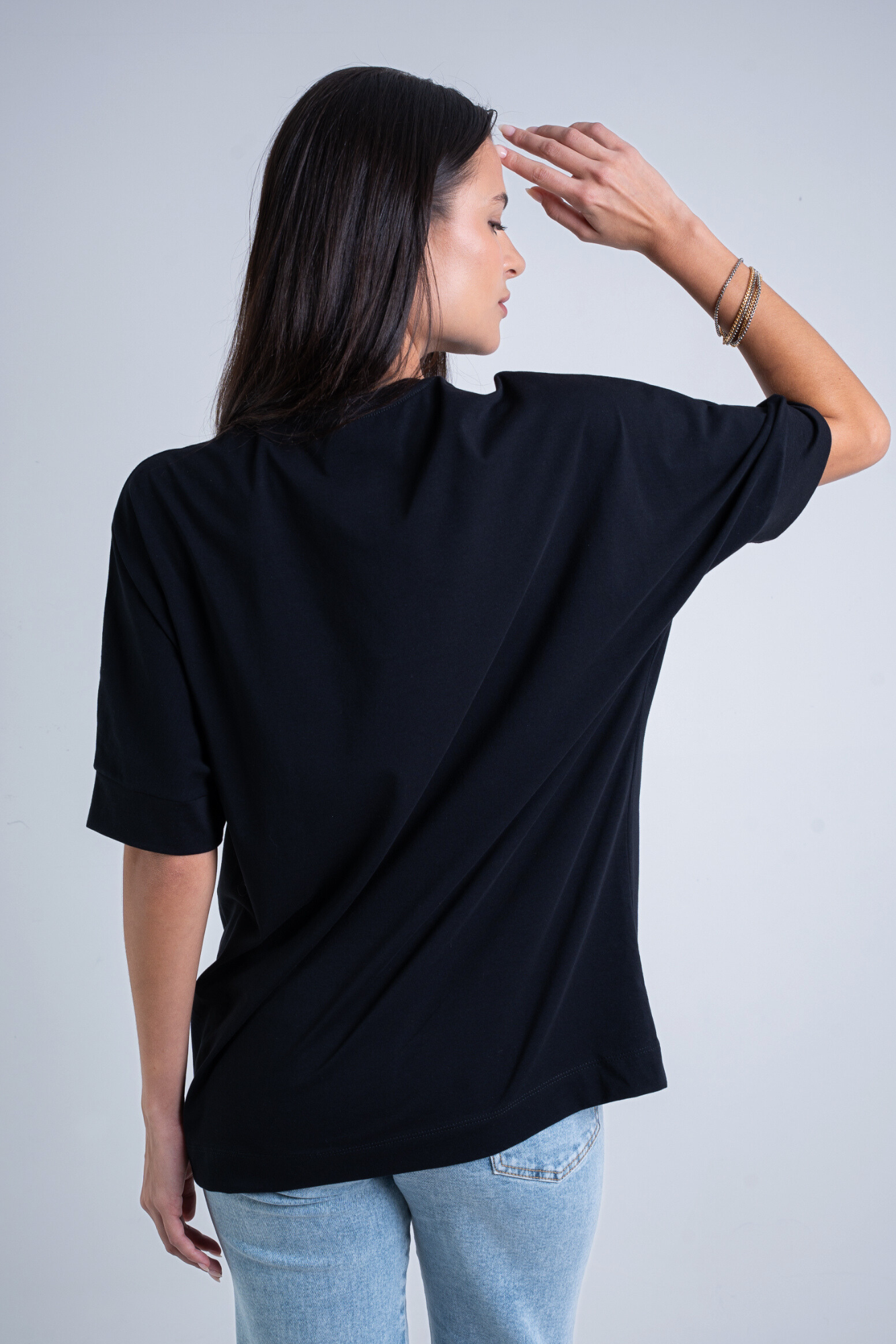 Camiseta Moon Oversized Gola O Preta