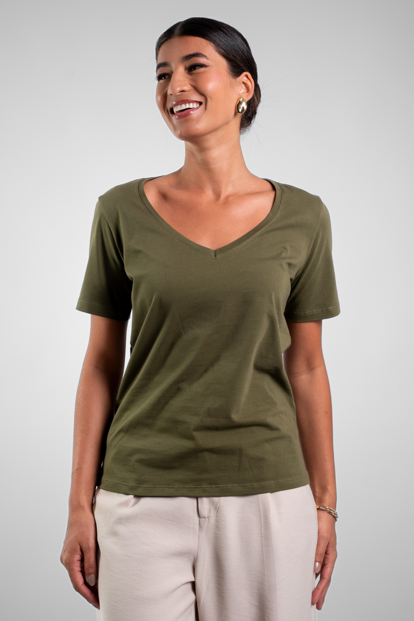 Camiseta Essential Moon Basics Gola V Verde