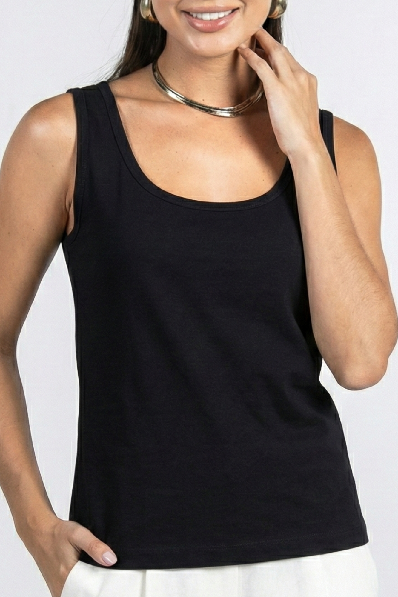 Regata Lisa Moon Decote U Preta