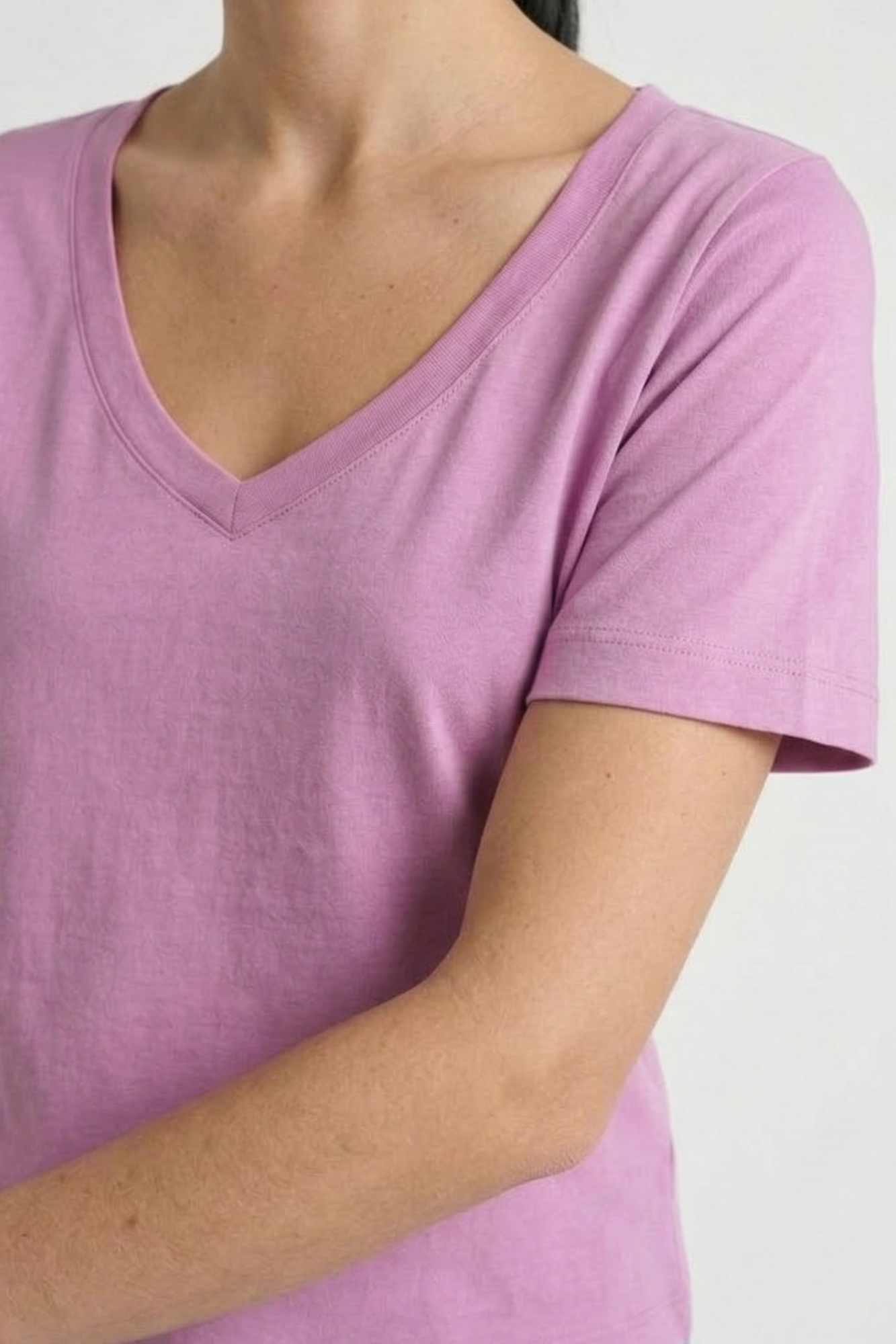 Camiseta Lisa New Moon Gola V Pink