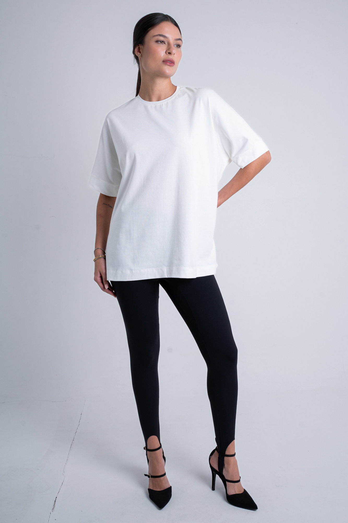 Camiseta Moon Oversized Gola O Off-white