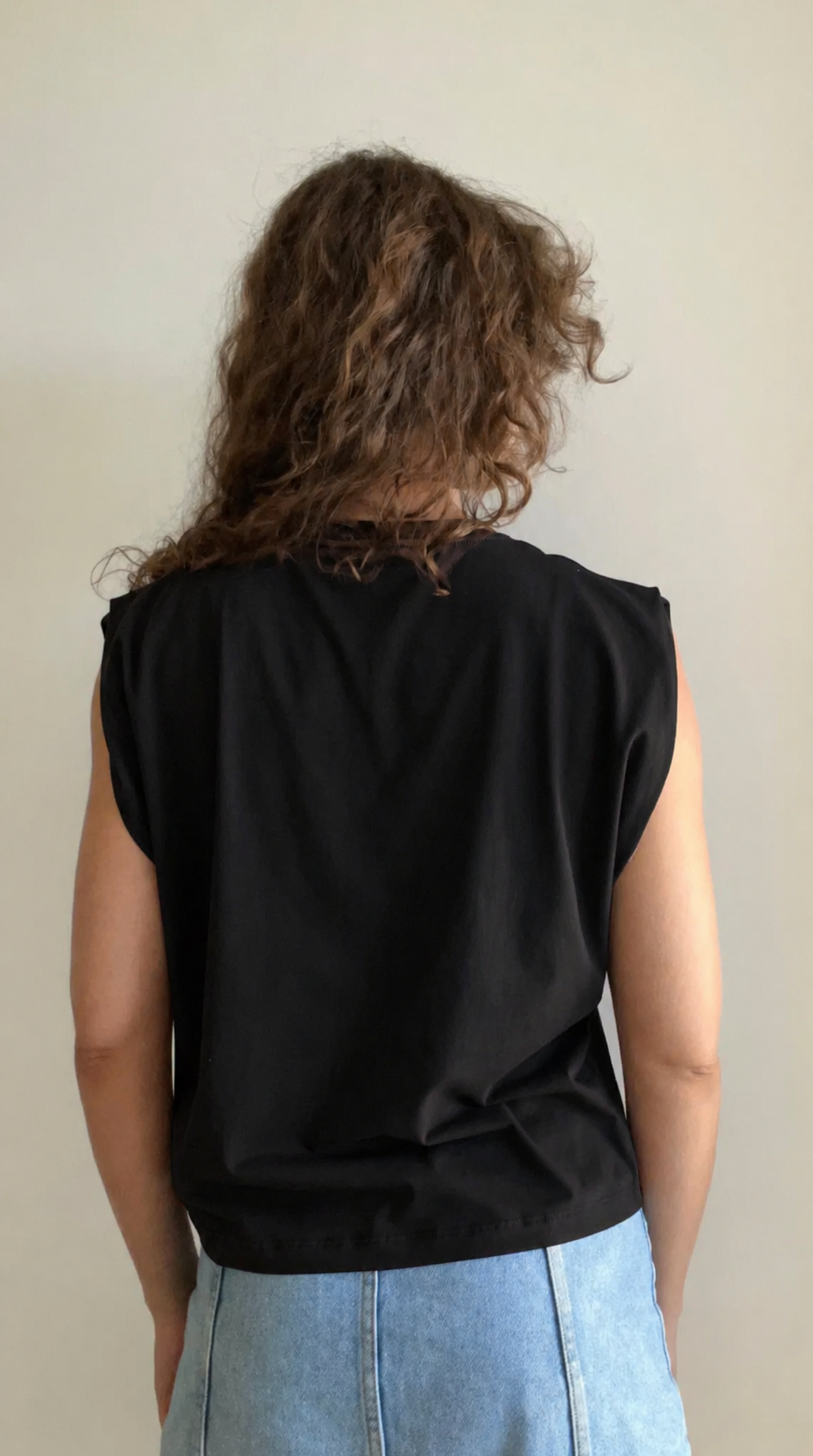 Camiseta Douz Najla Preta