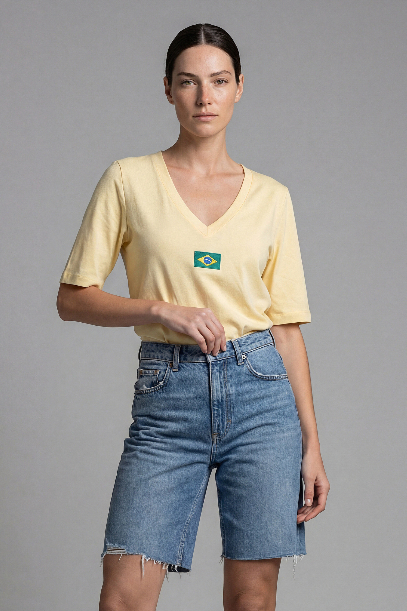 Camiseta Bordada Copa Moon 3/4 Gola V Amarela