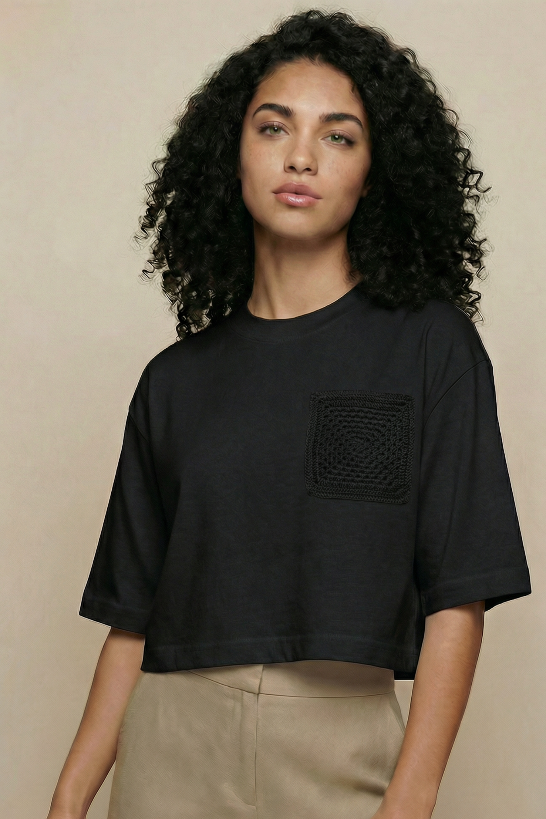 Camiseta Douz Samara Cropped Tricot Preta