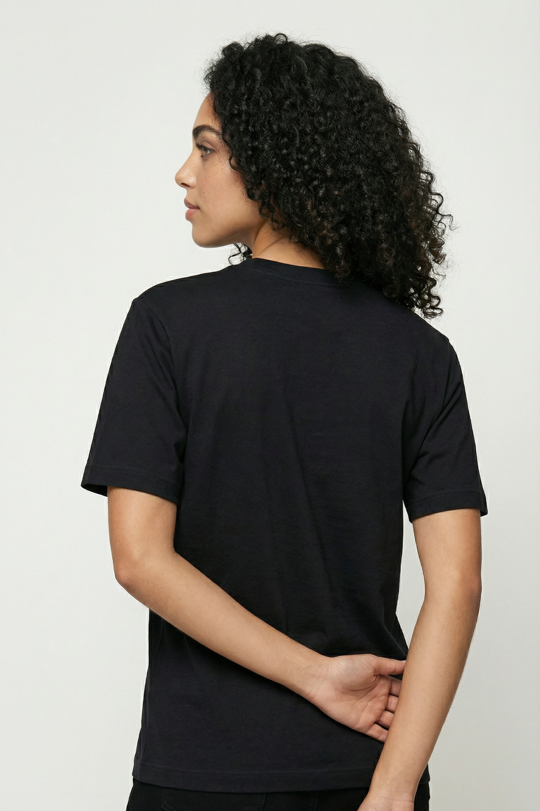 Camiseta Douz Oversized Lorena Preta