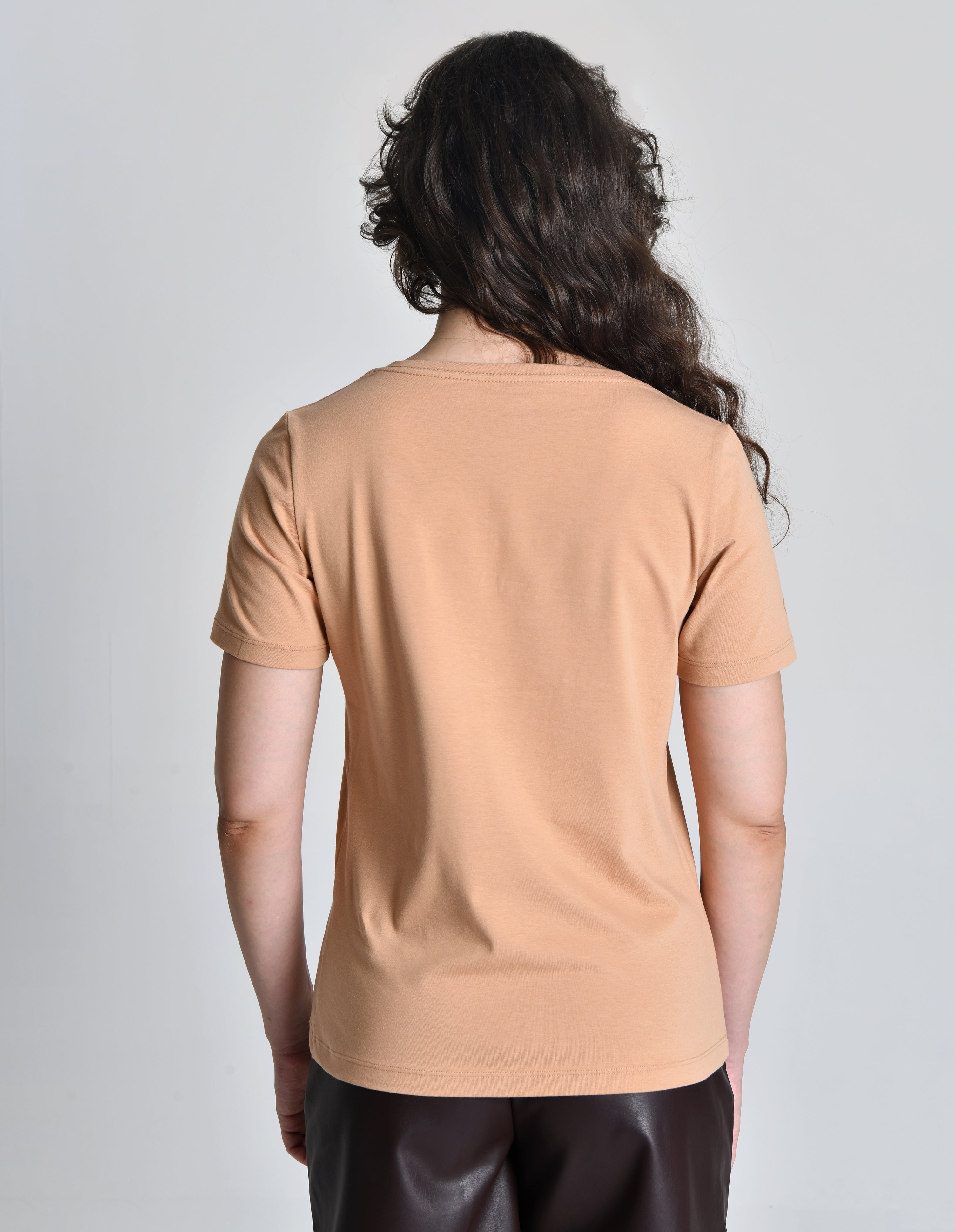 Camiseta Douz Manuela Caramelo