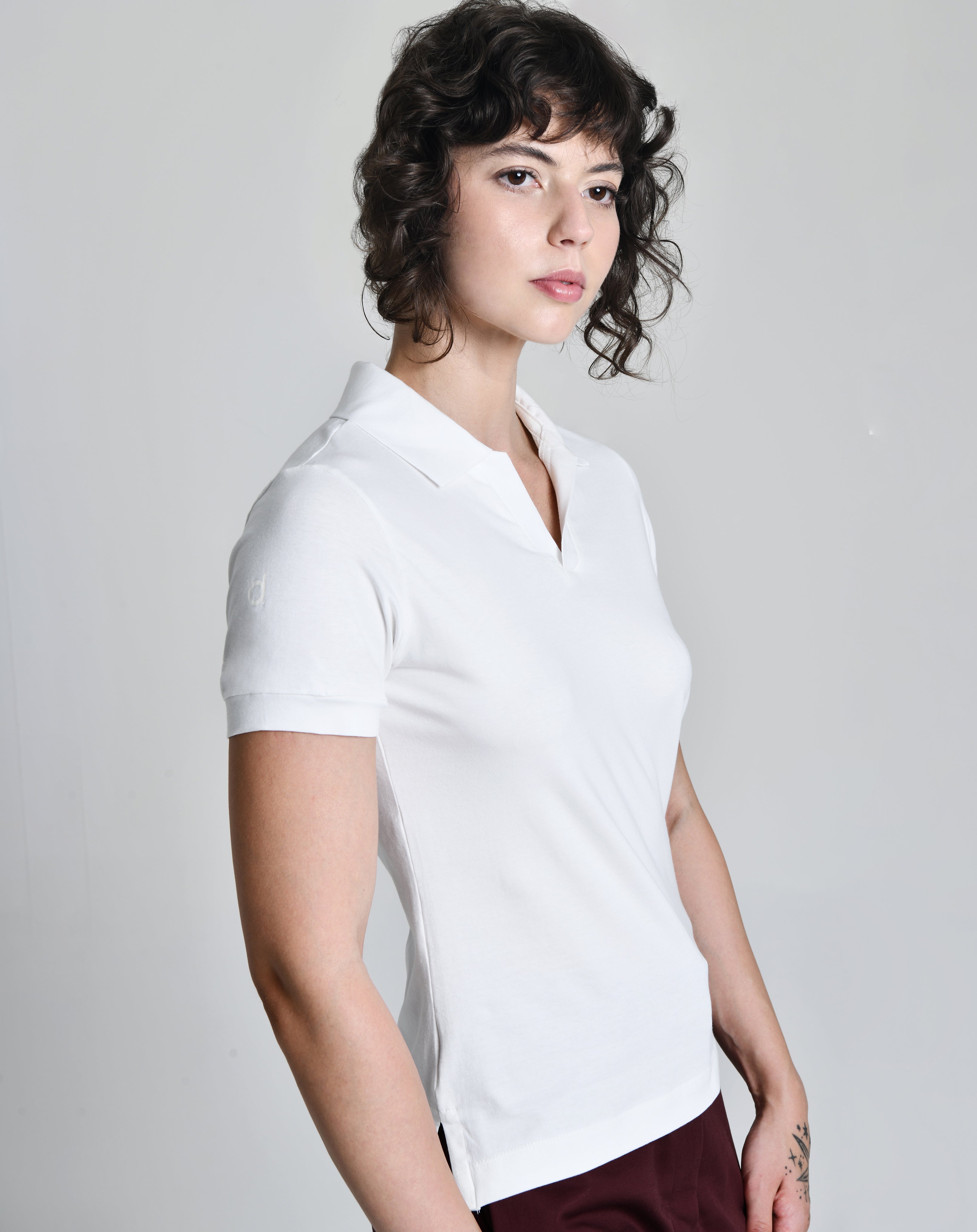 Camiseta Douz Elisabeth Gola Polo Off White