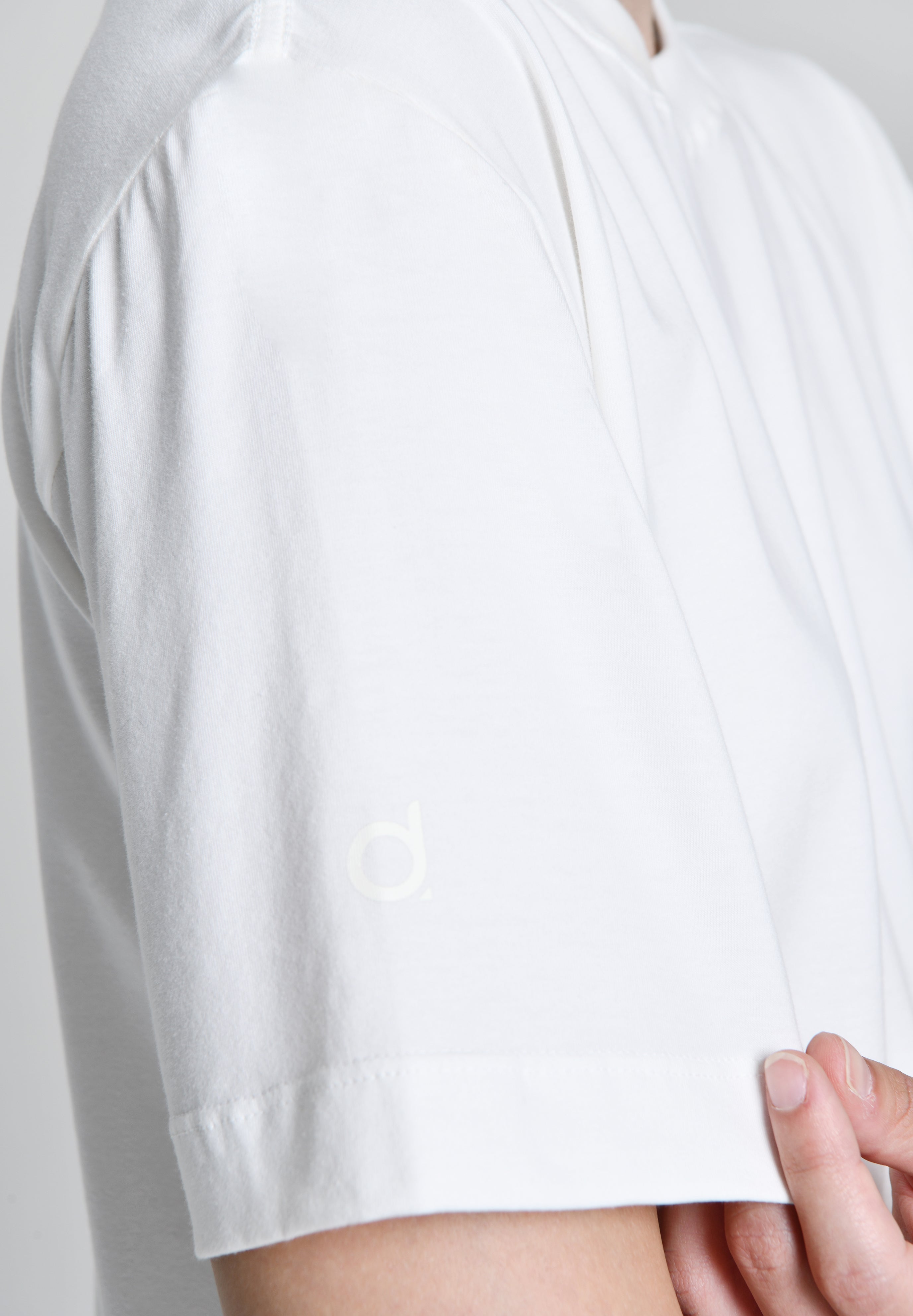 Camiseta Douz Oversized Lorena Off White