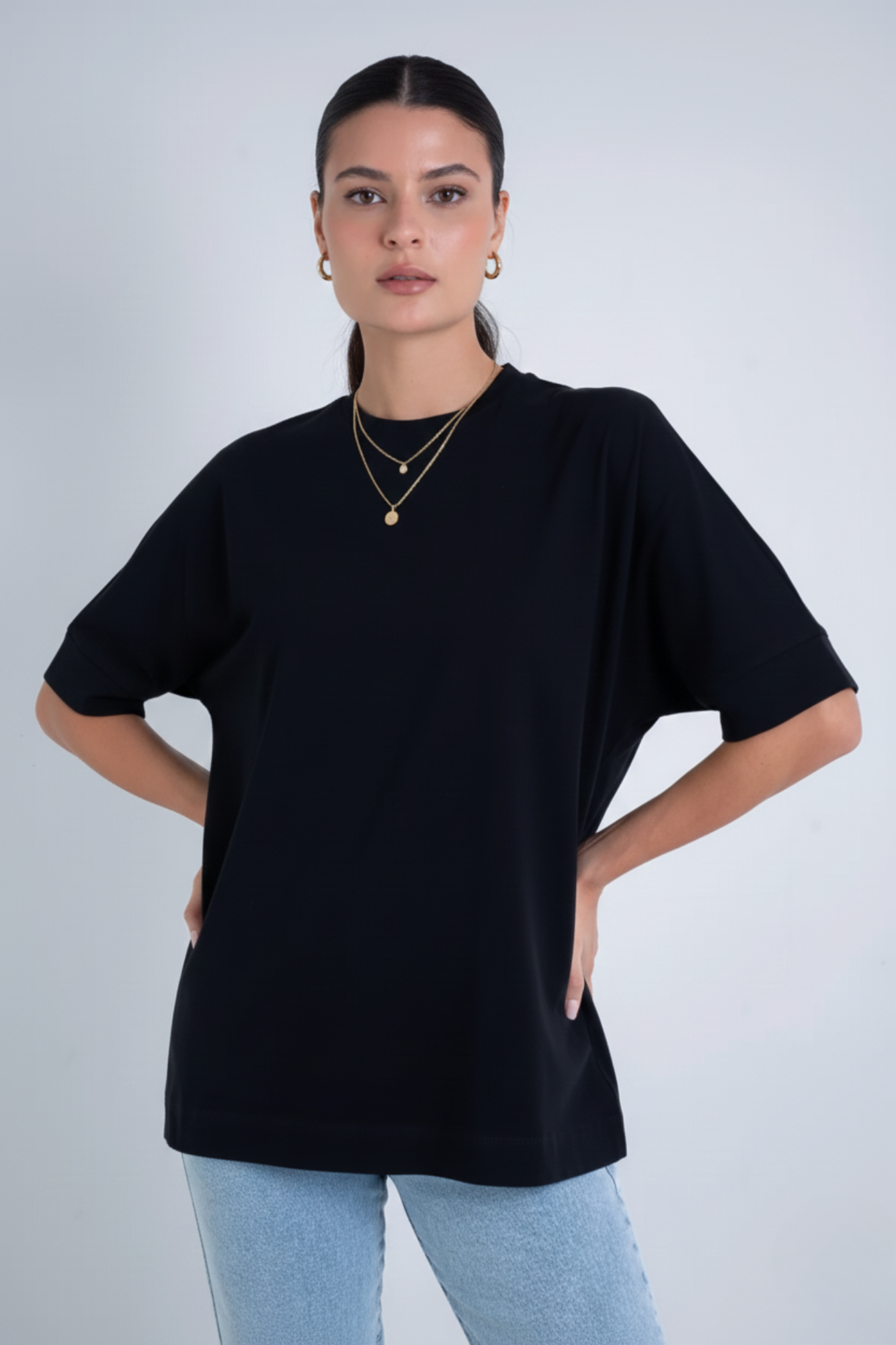 Camiseta Moon Oversized Gola O Preta