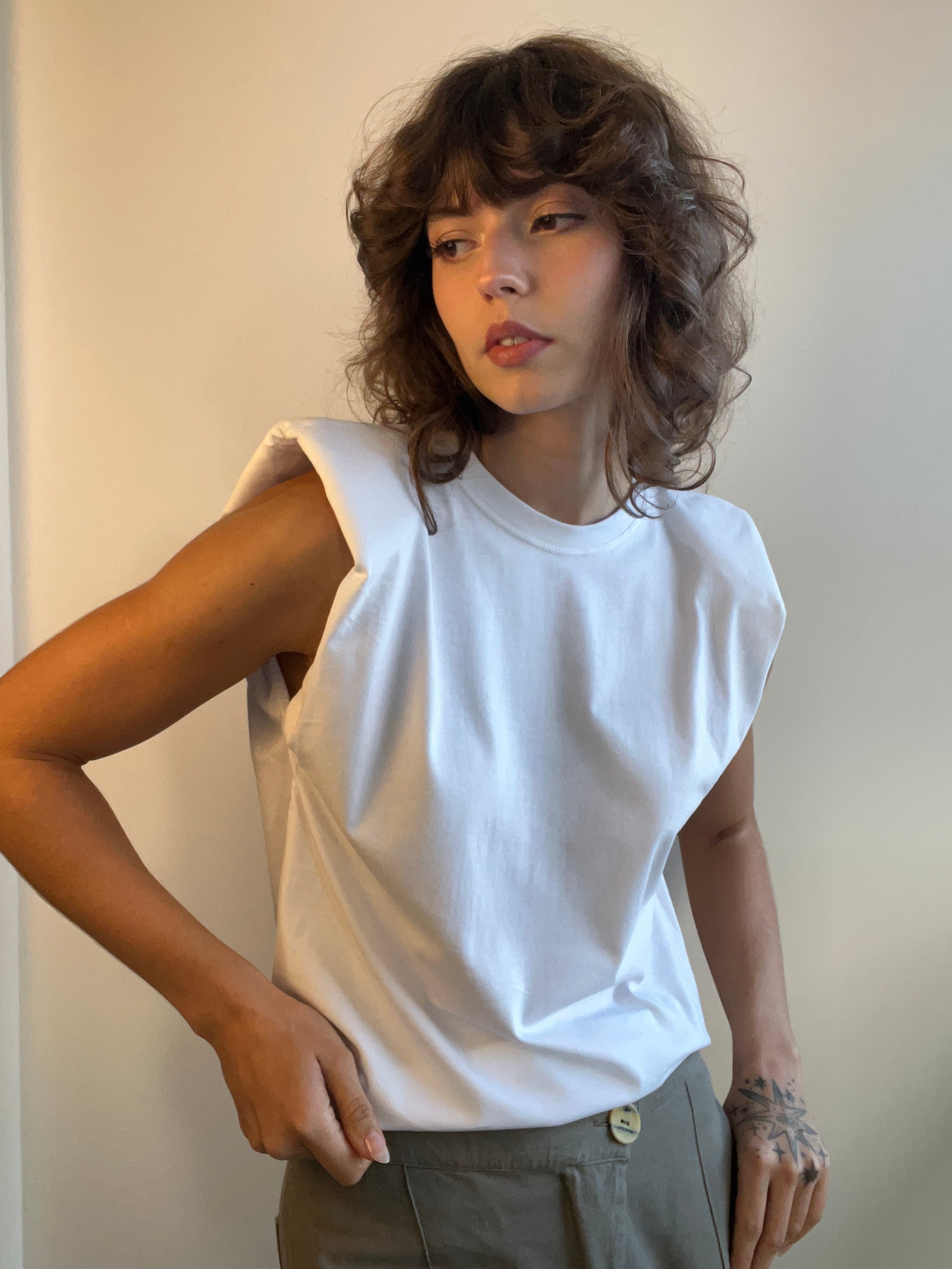 Camiseta Douz Luisa Branca