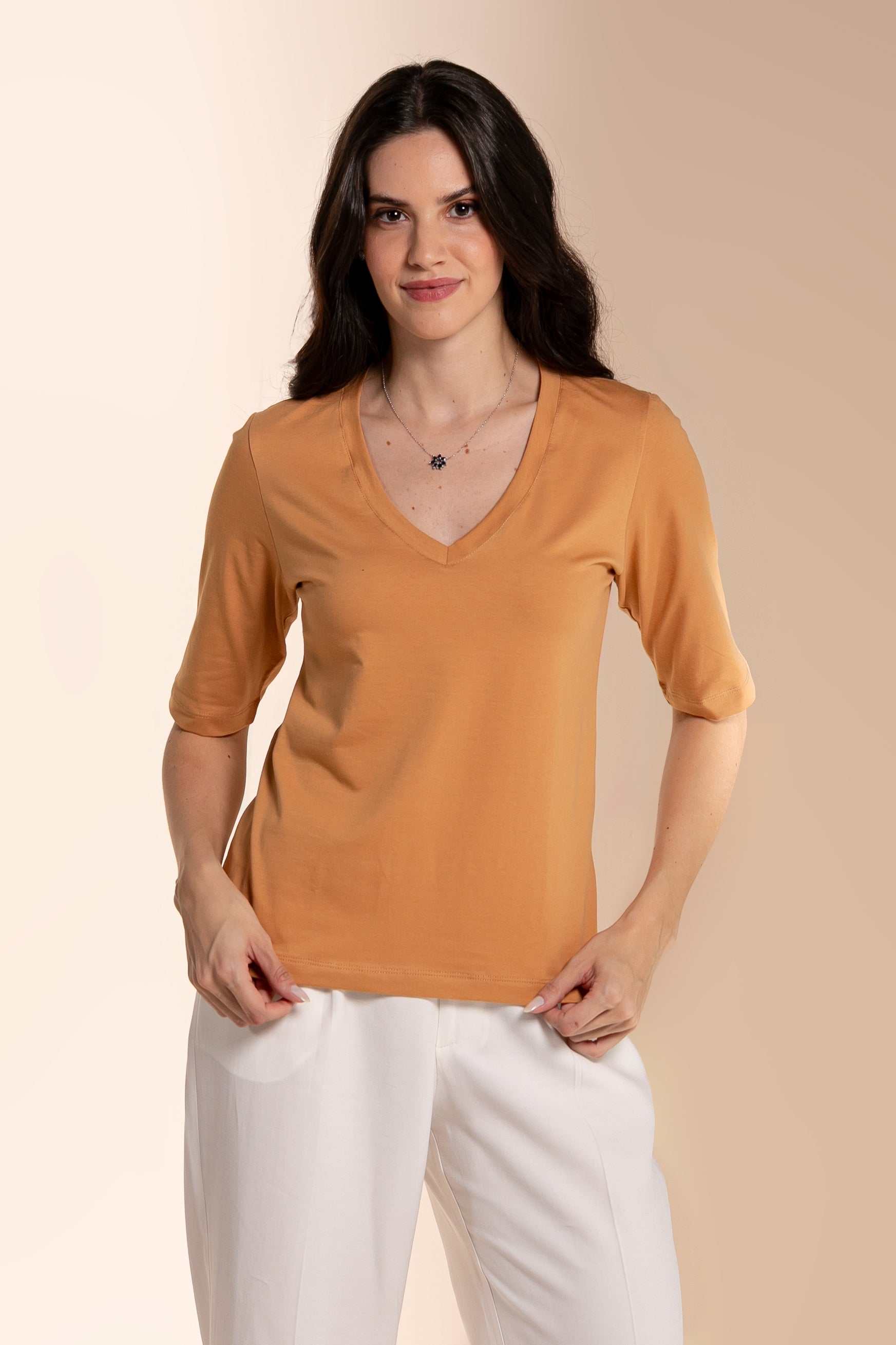 Camiseta Moon 3/4 Gola V Caramelo