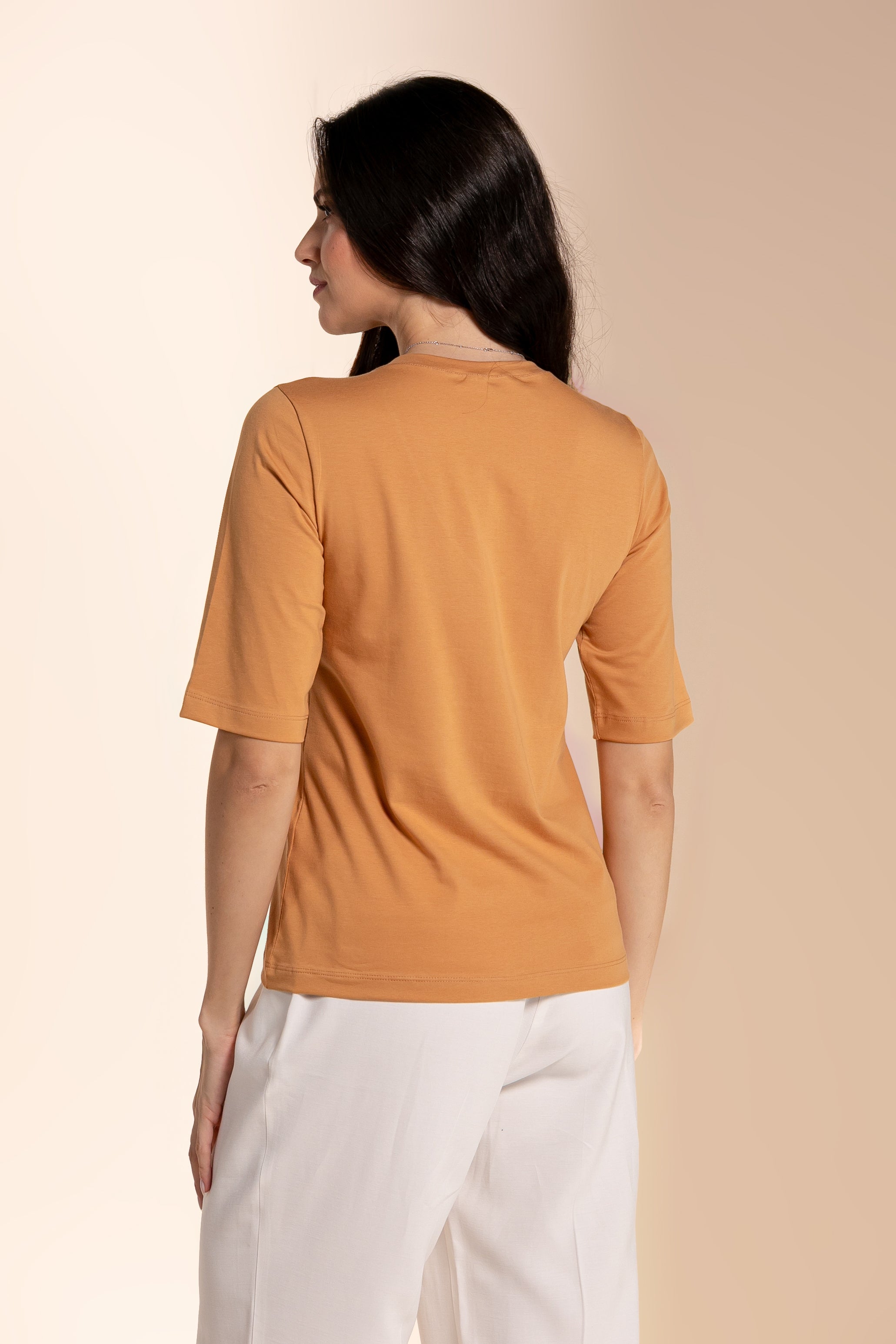 Camiseta Moon 3/4 Gola V Caramelo