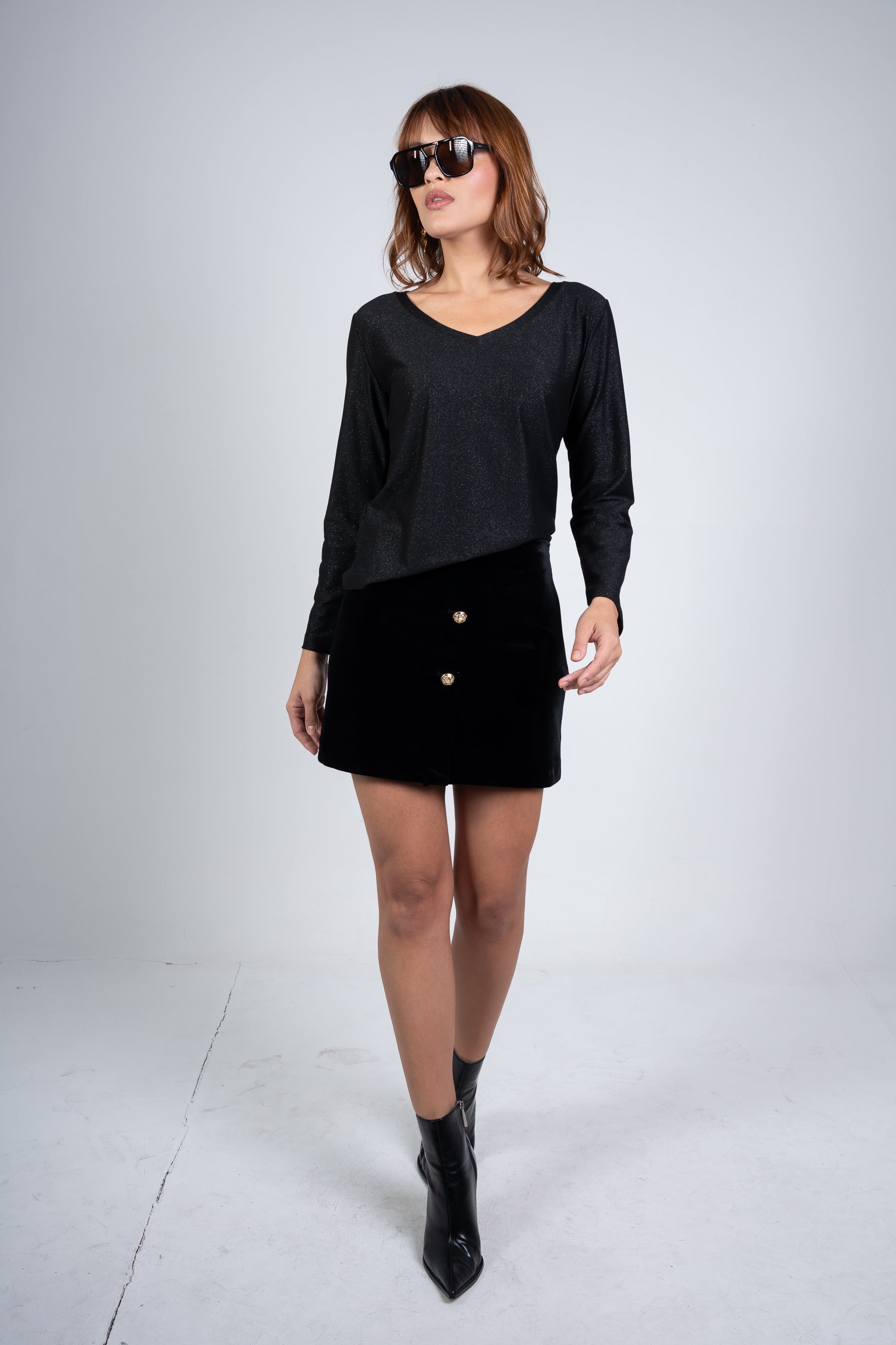 Blusa Modal Moon Relax Gola V Preto Glitter