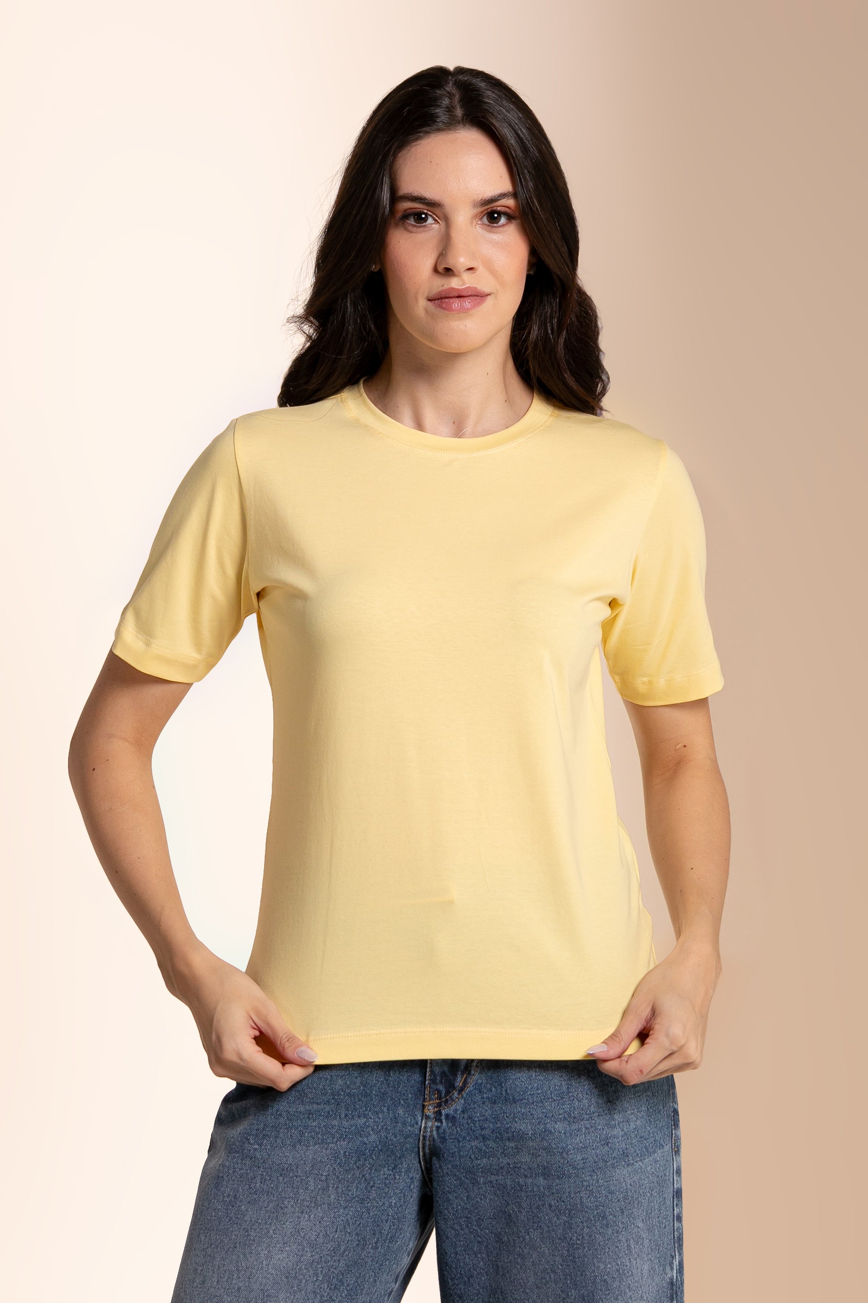 Camiseta Lisa New Moon Gola O Amarelo Manteiga