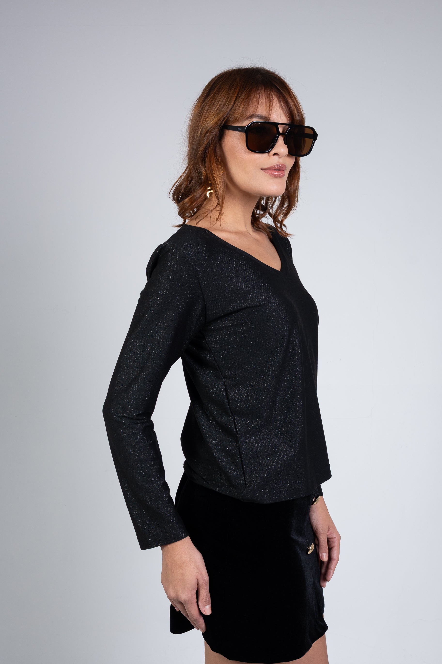Blusa Modal Moon Relax Gola V Preto Glitter