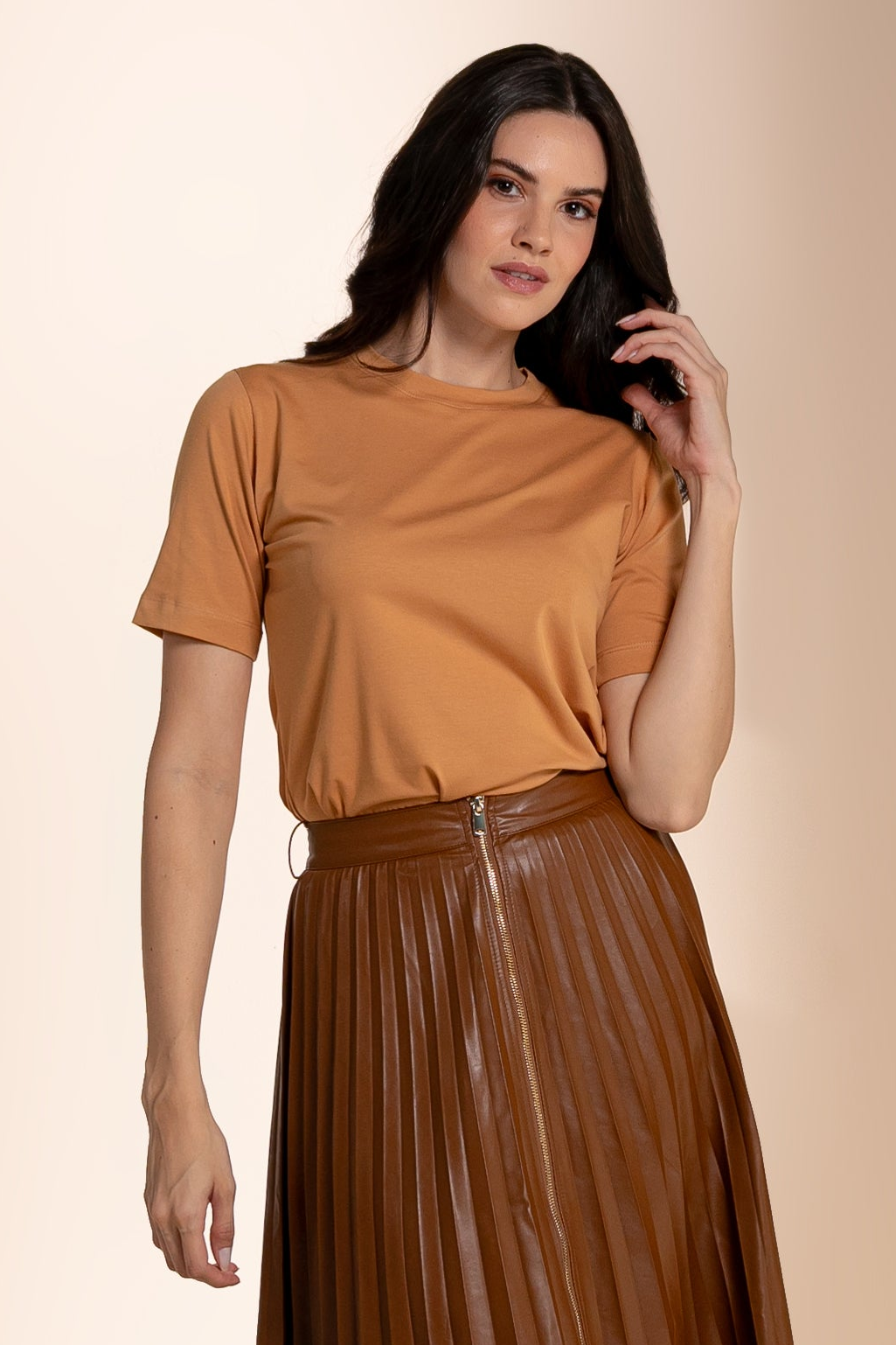 Camiseta Lisa New Moon Gola O Caramelo