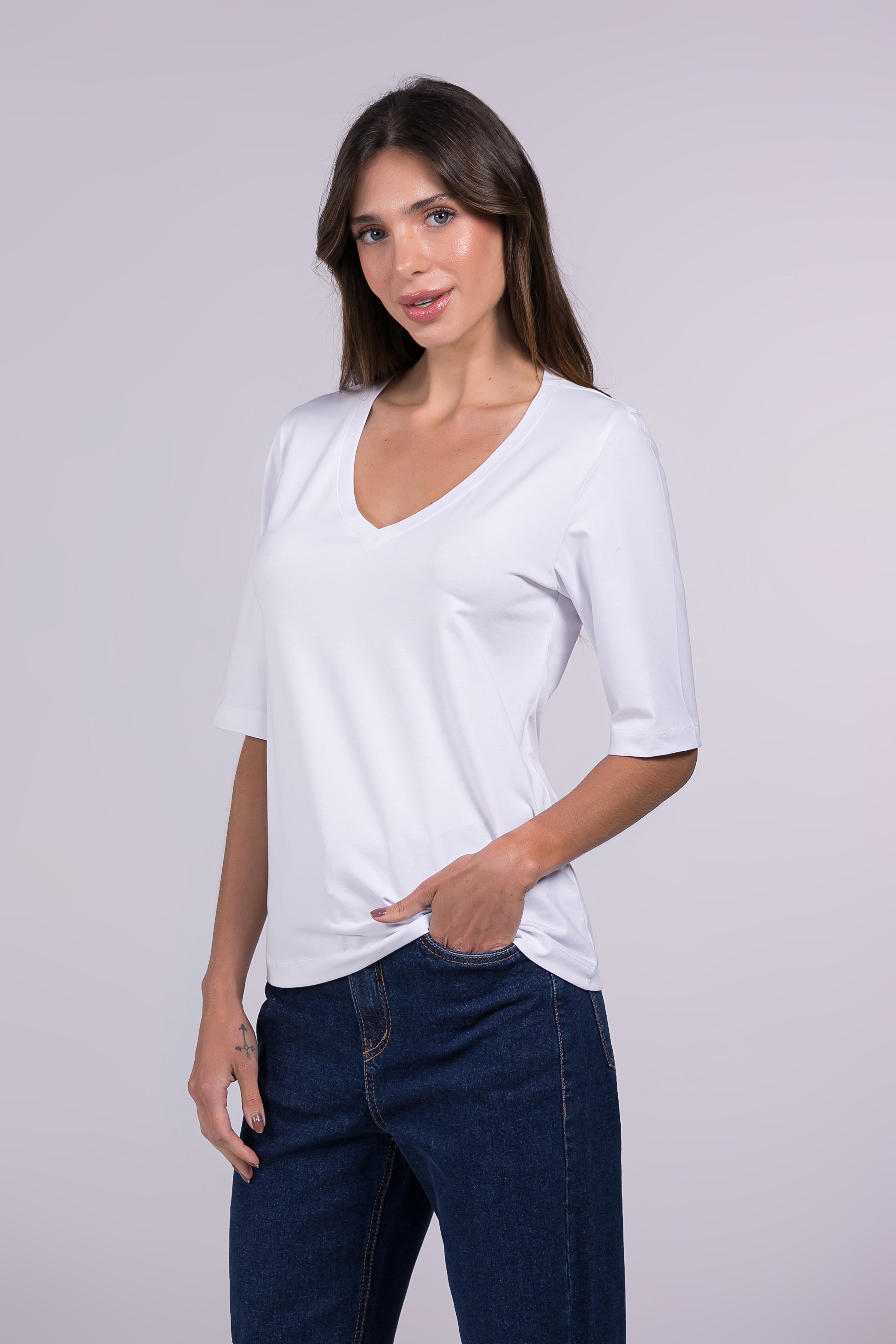 Camiseta Moon 3/4 Gola V Branca