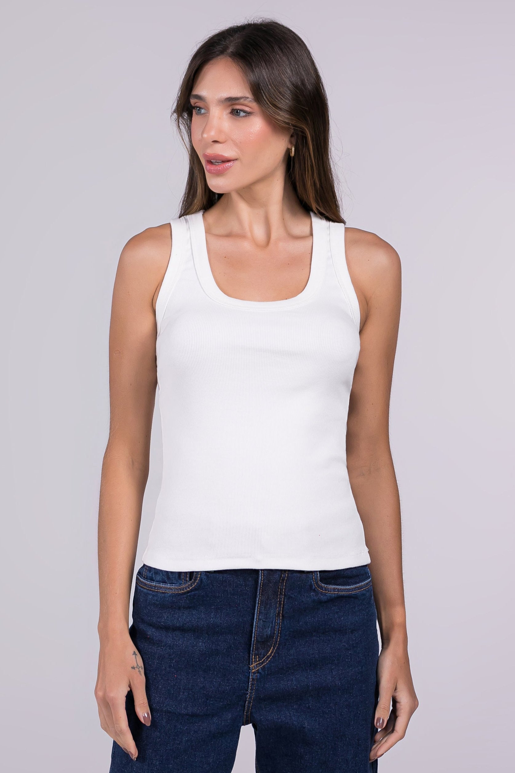 Regata Tradicional Moon Basics Off-white