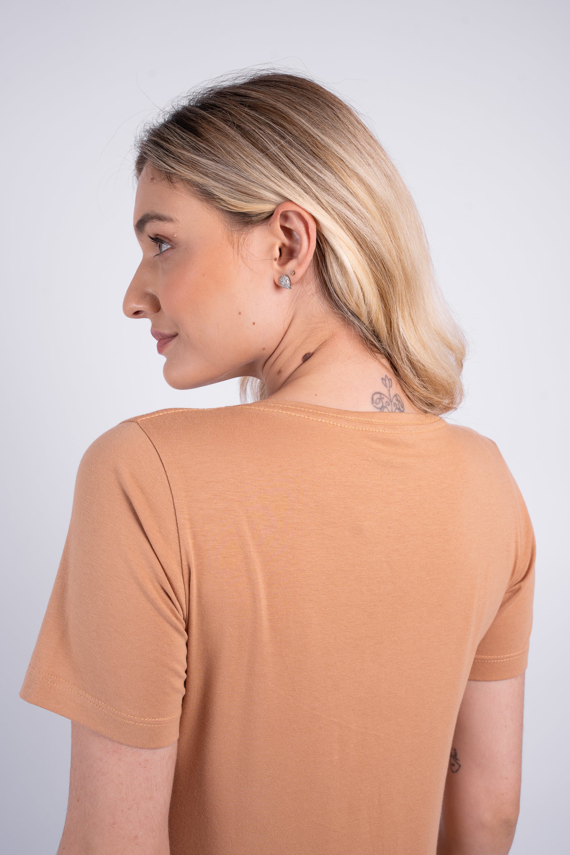 Camiseta Essential Moon Basics Gola V Areia