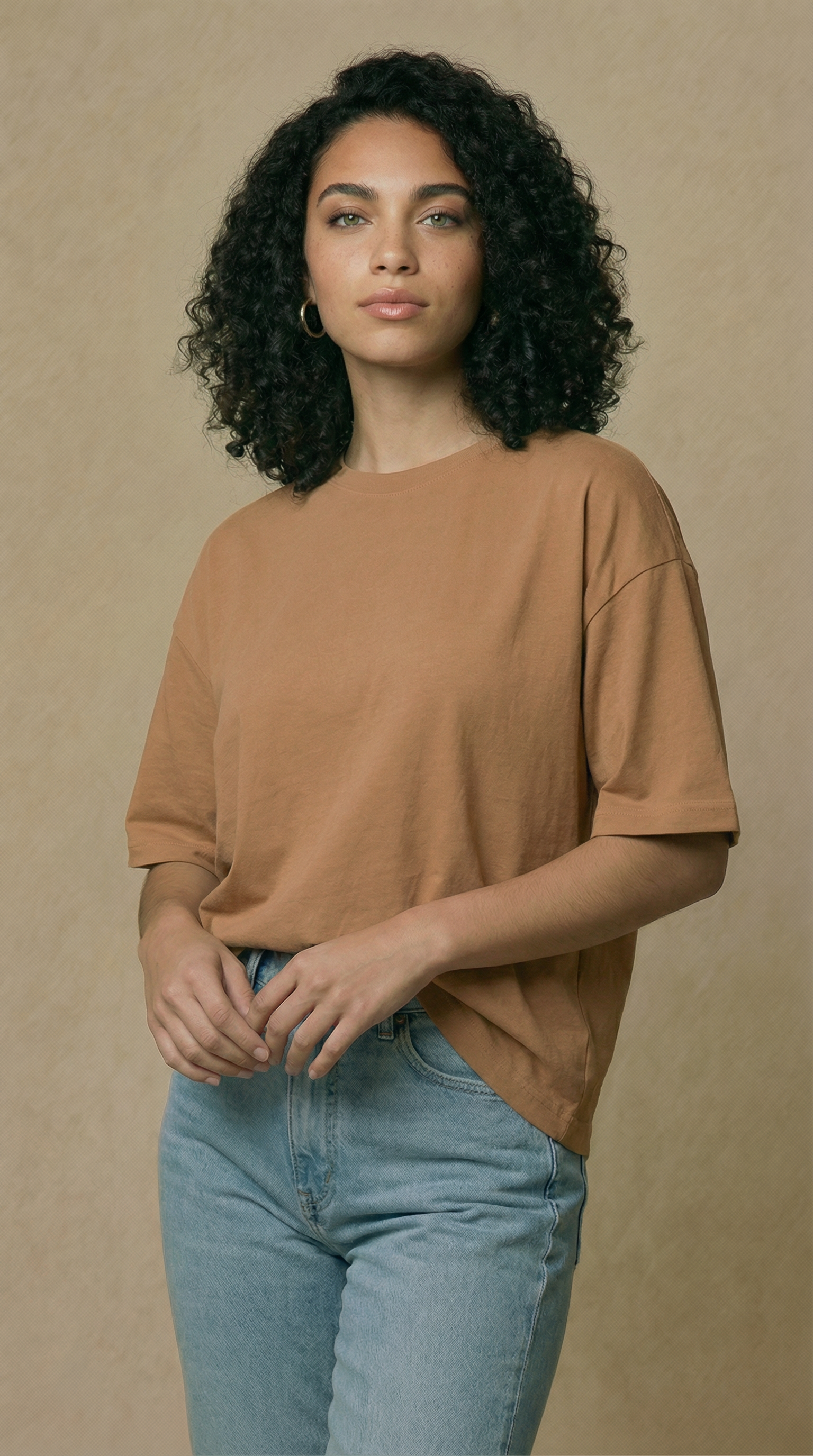 Camiseta Douz Lilia Oversized Caramelo