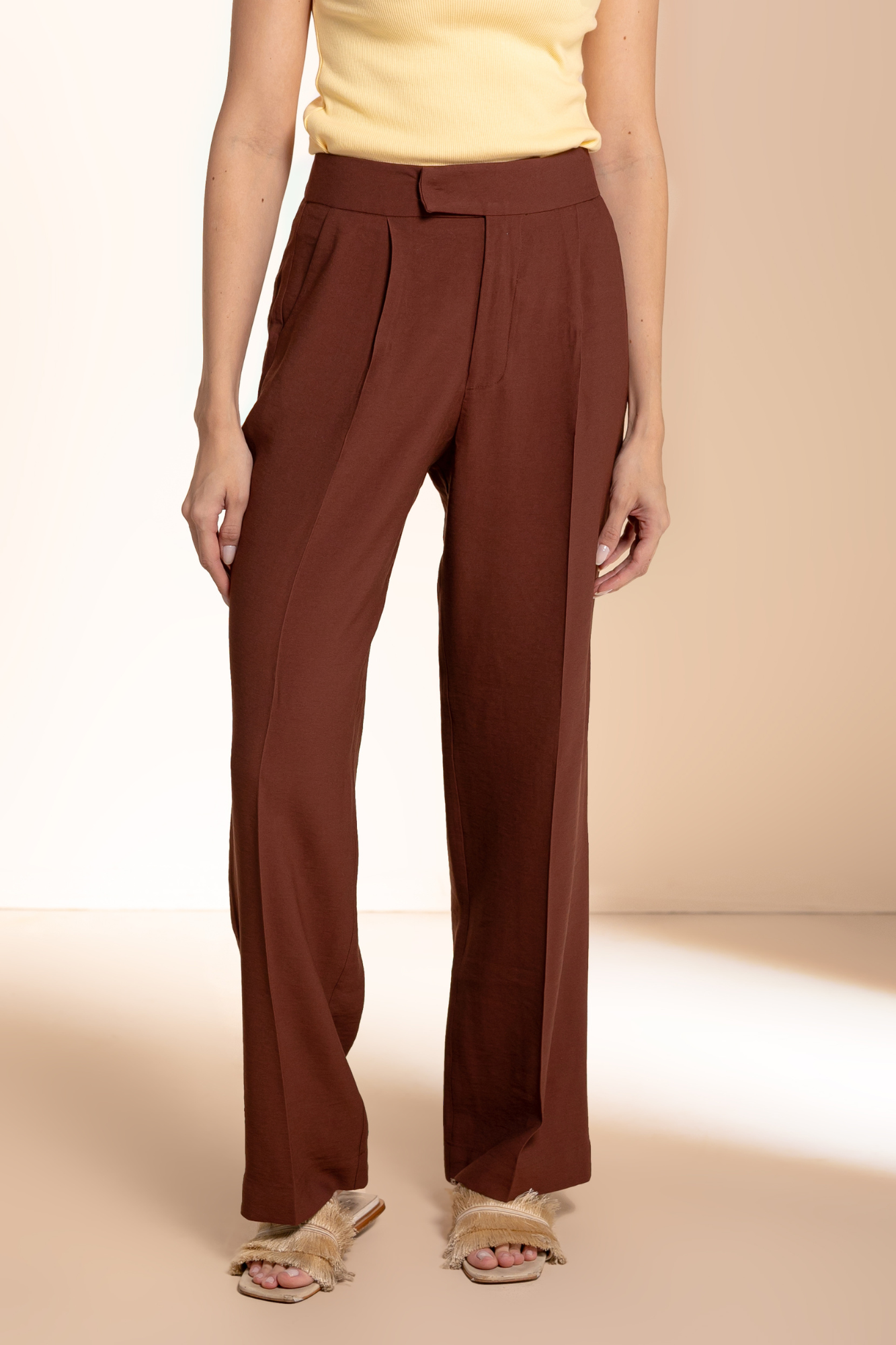 Calça Alfaiataria Moon Marrom