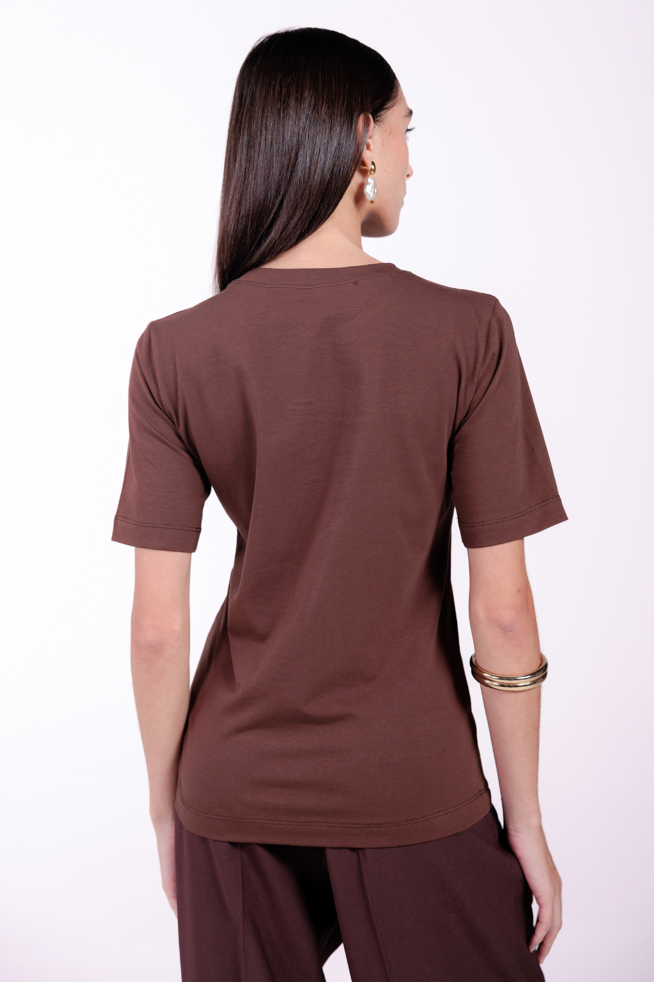 Camiseta Lisa New Moon Gola O Marrom