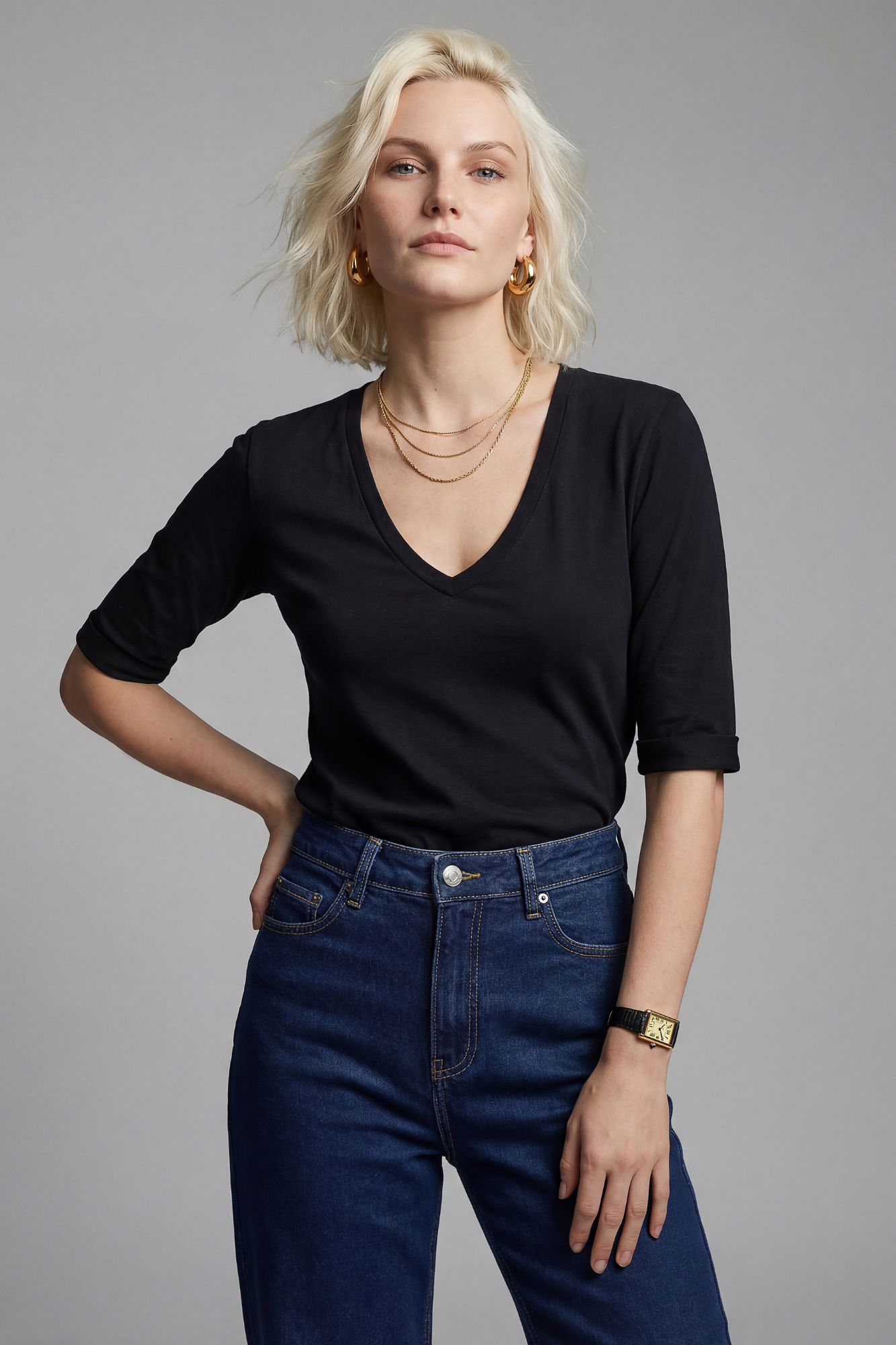 Camiseta Slim Moon 3/4 Gola V Preta