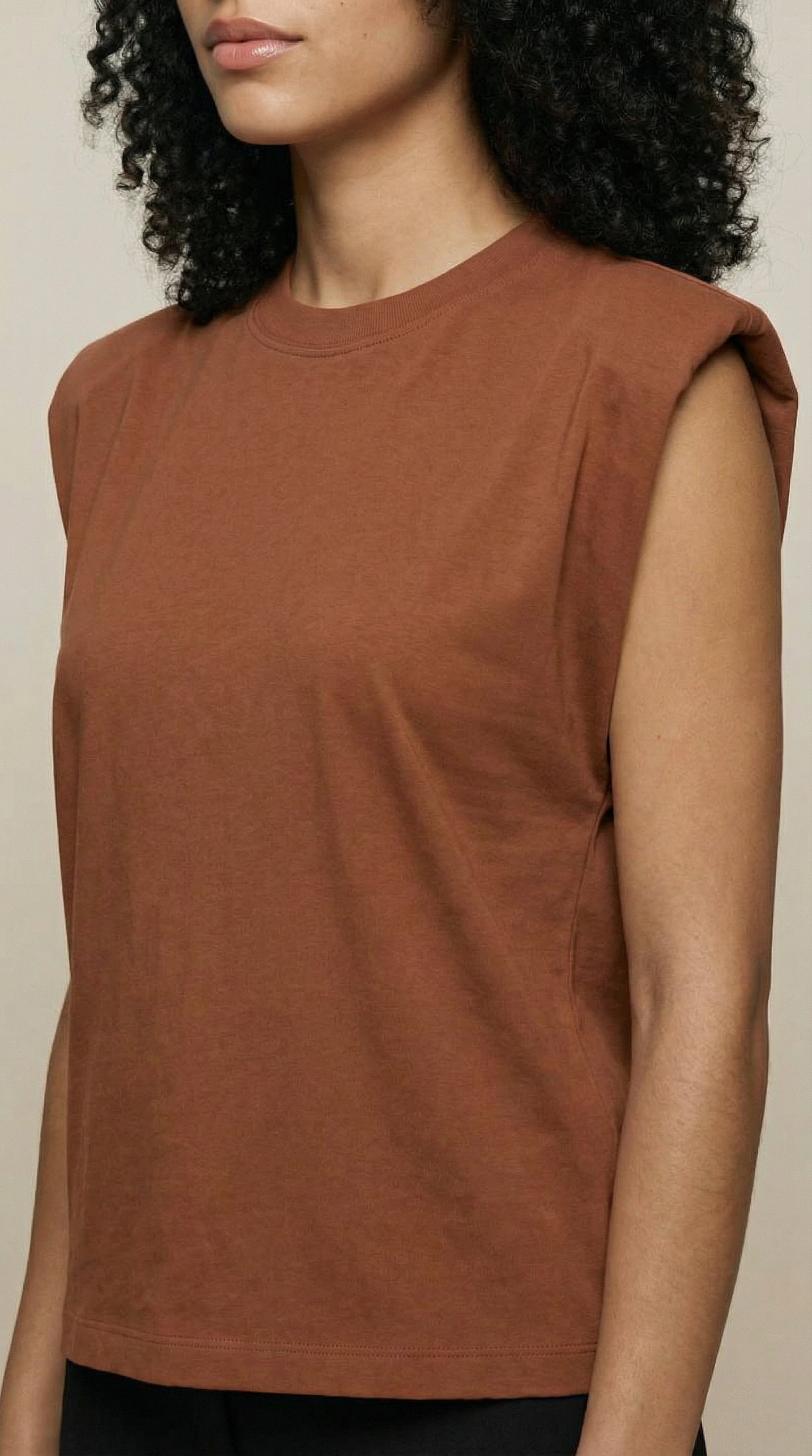 Camiseta Douz Luisa Marrom