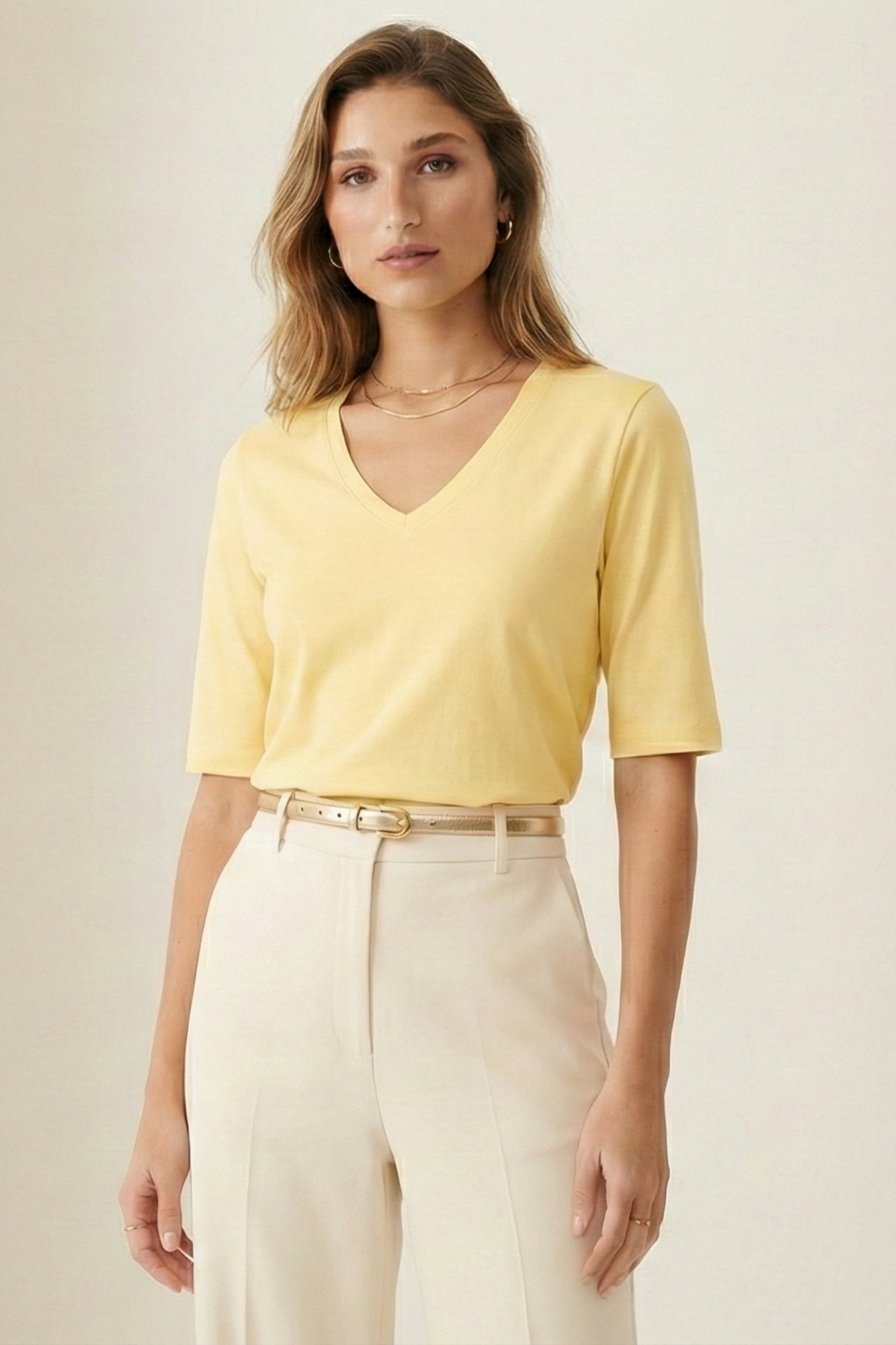 Camiseta Moon 3/4 Gola V Amarelo Manteiga