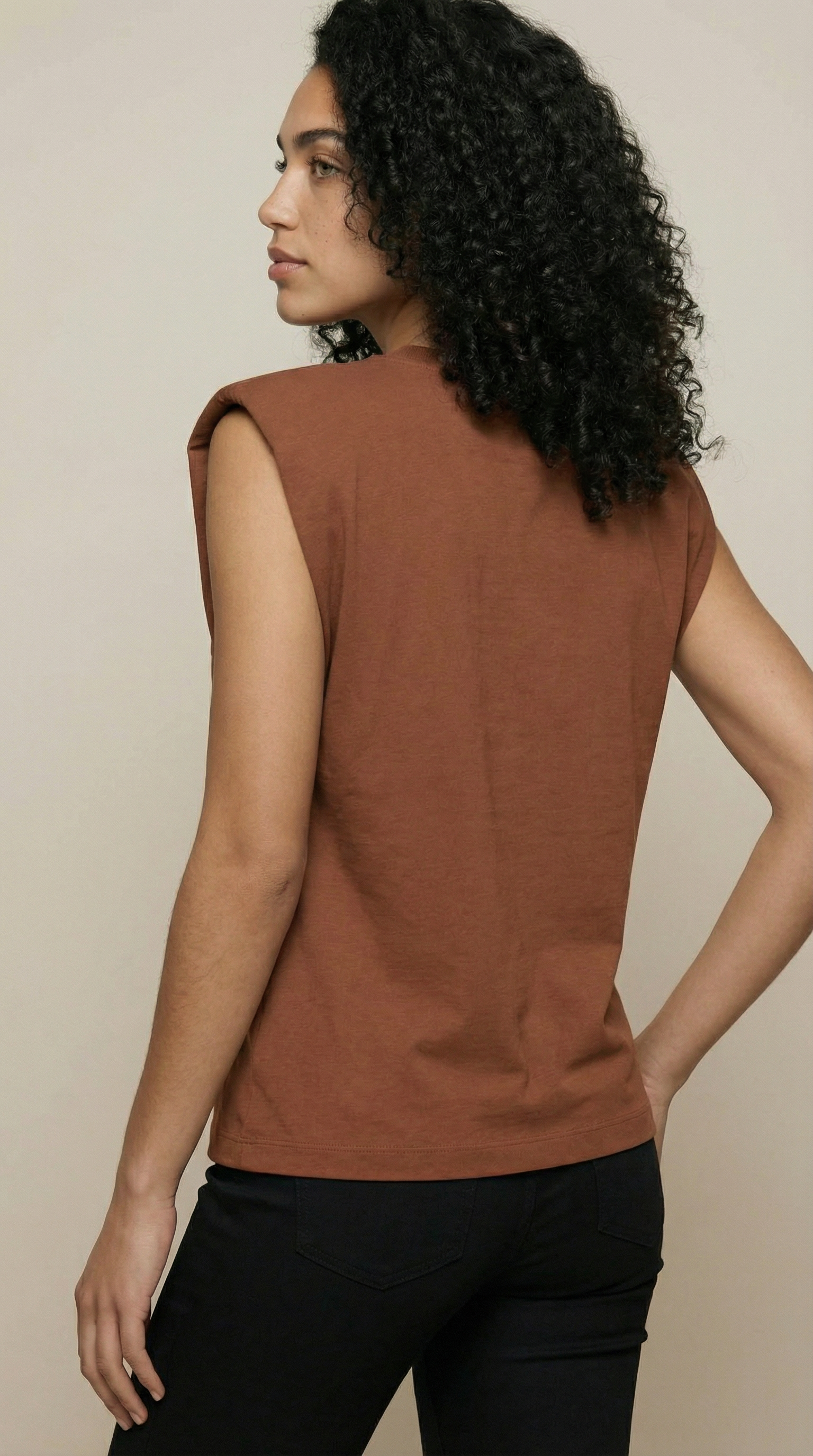 Camiseta Douz Luisa Marrom