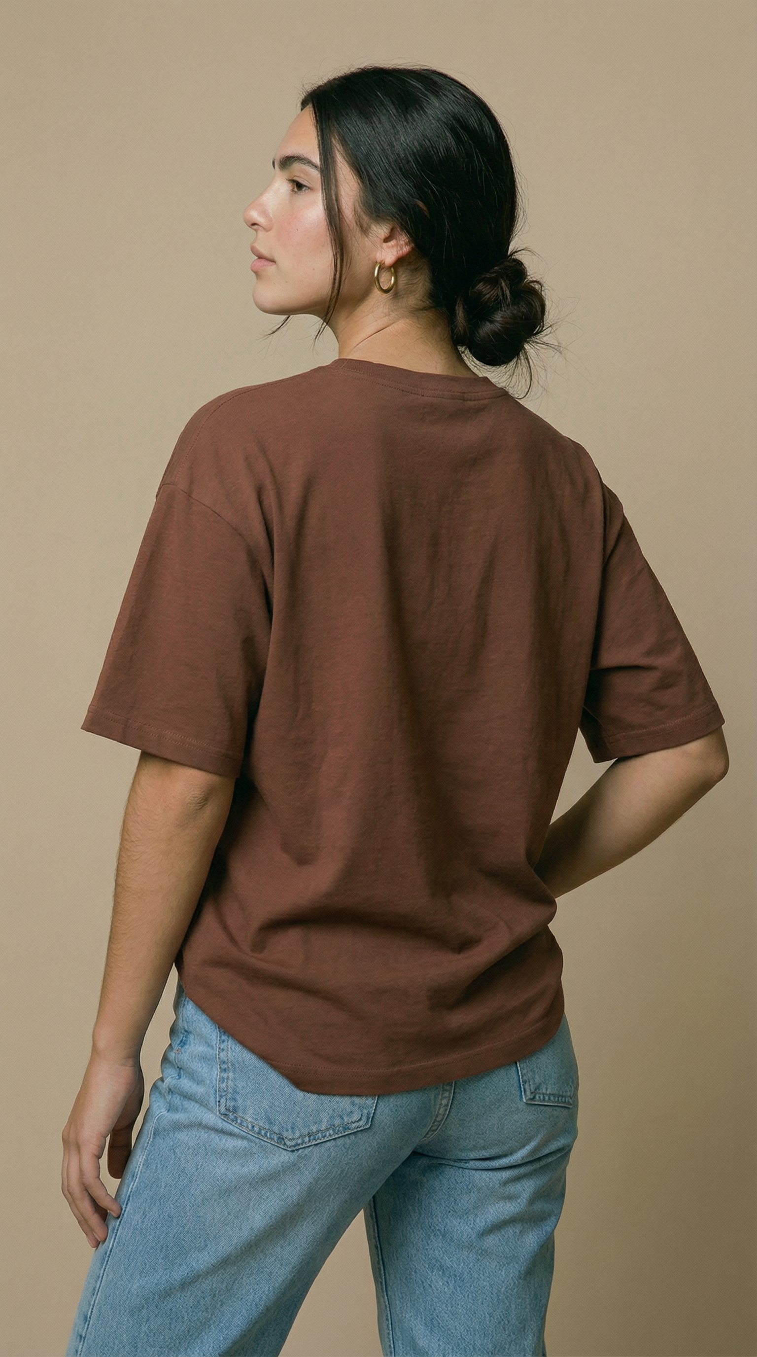 Camiseta Douz Lilia Oversized Marrom