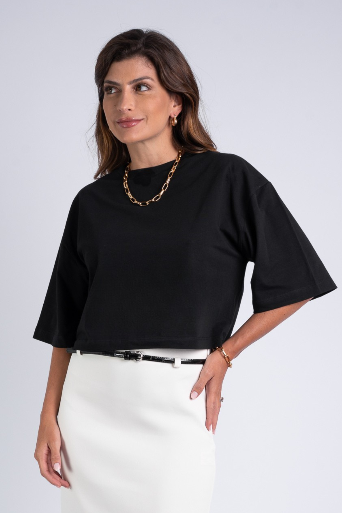 Camiseta Cropped Moon Gola O Preta