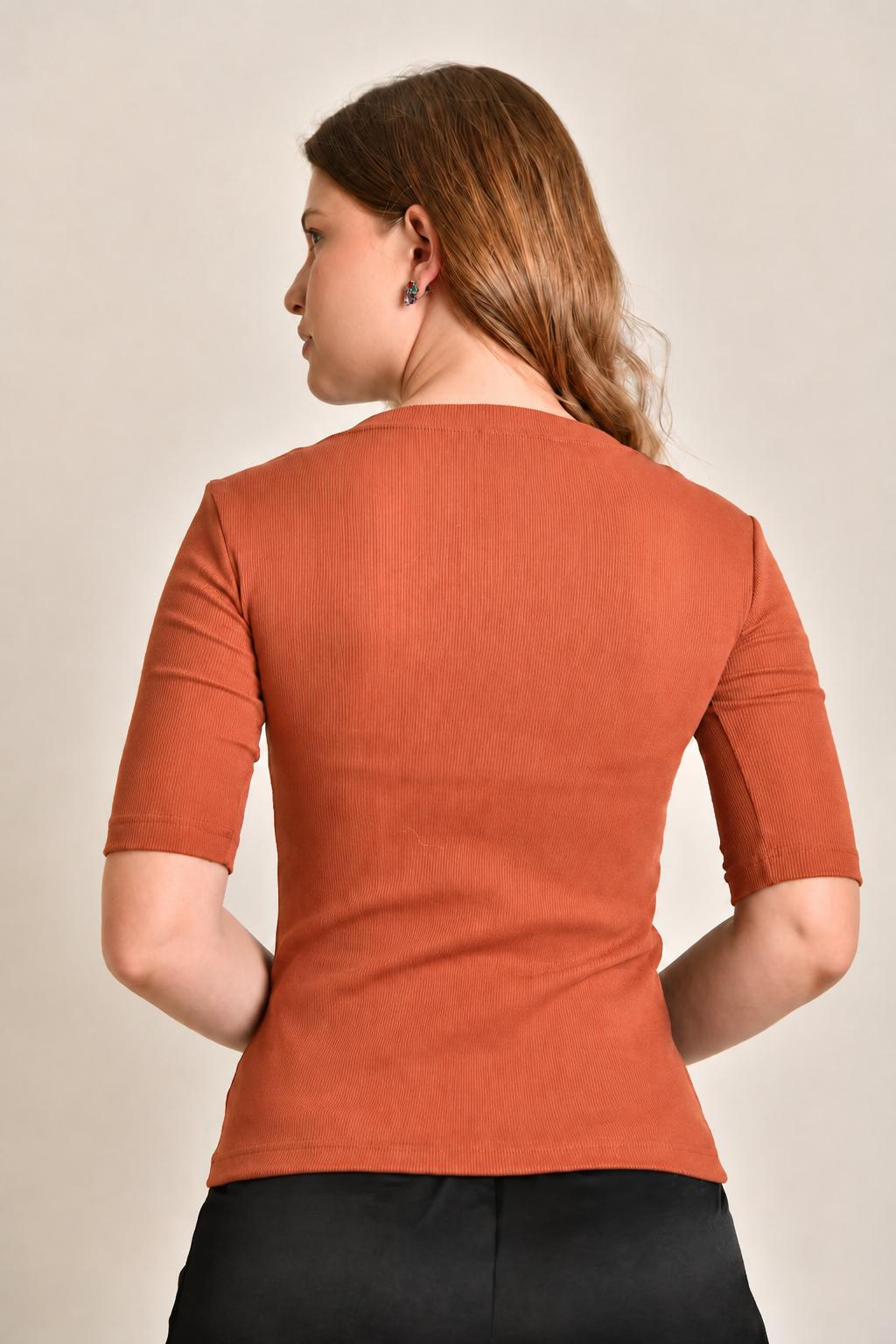 Camiseta Douz Roberta 3/4 Canelada Marrom