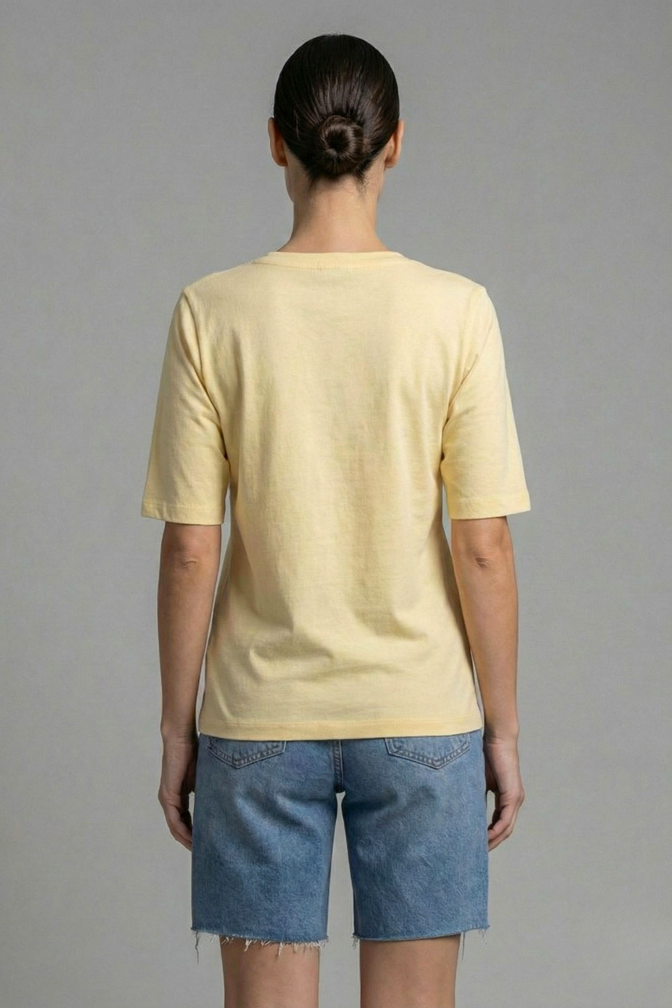 Camiseta Bordada Copa Moon 3/4 Gola V Amarela