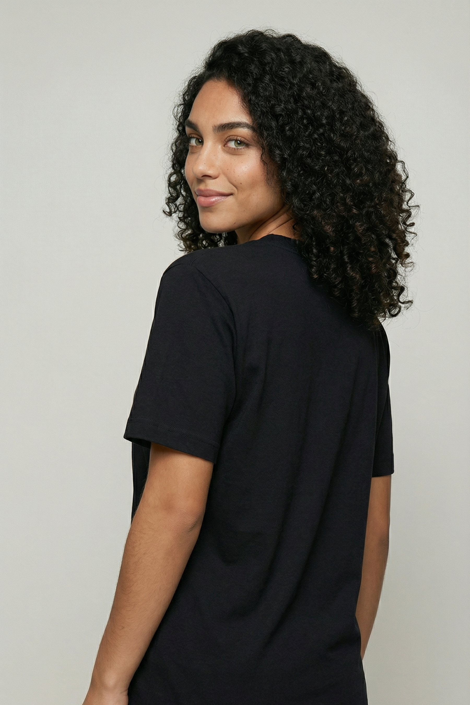 Camiseta Douz Oversized Lorena Preta