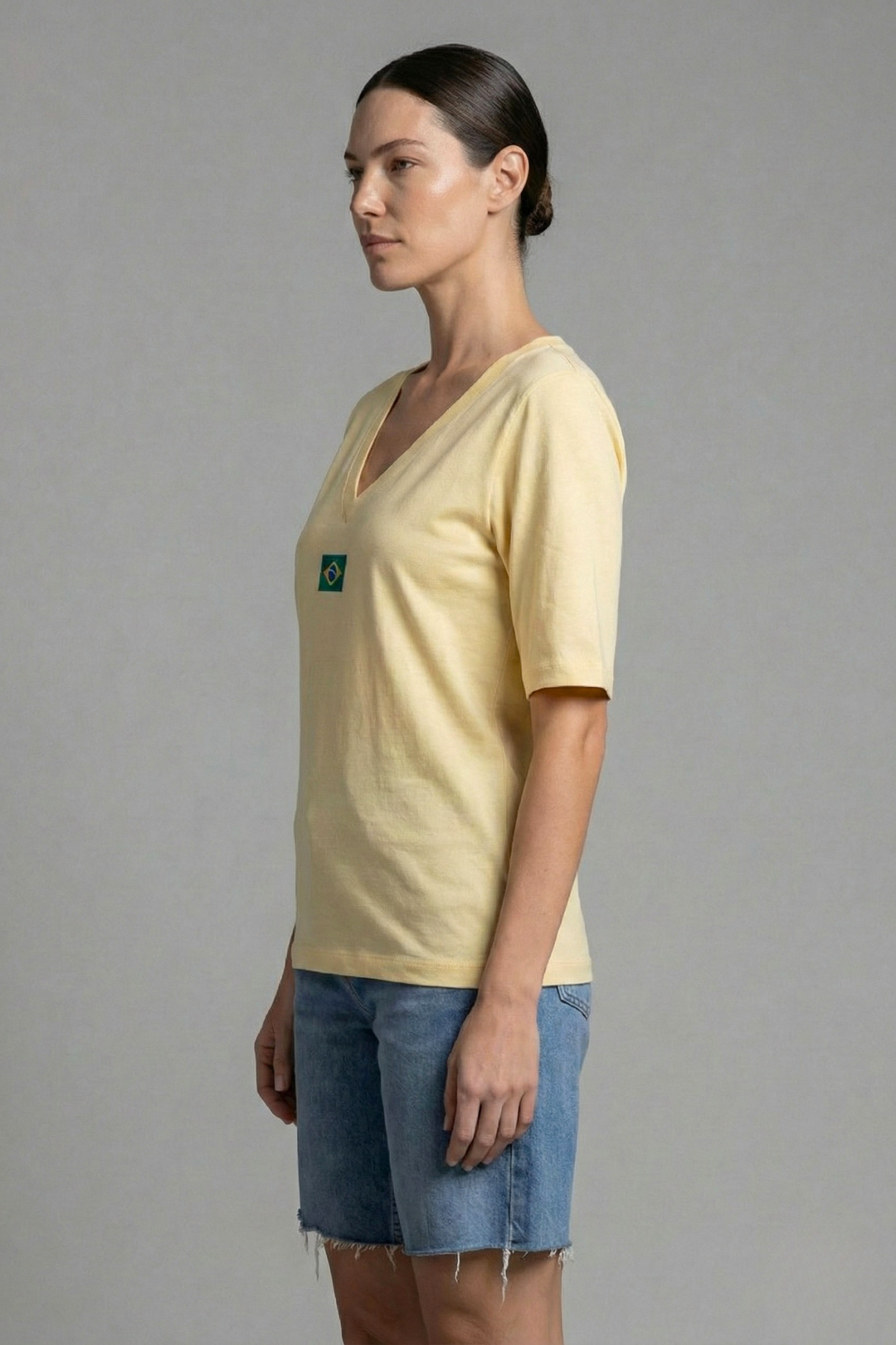 Camiseta Bordada Copa Moon 3/4 Gola V Amarela