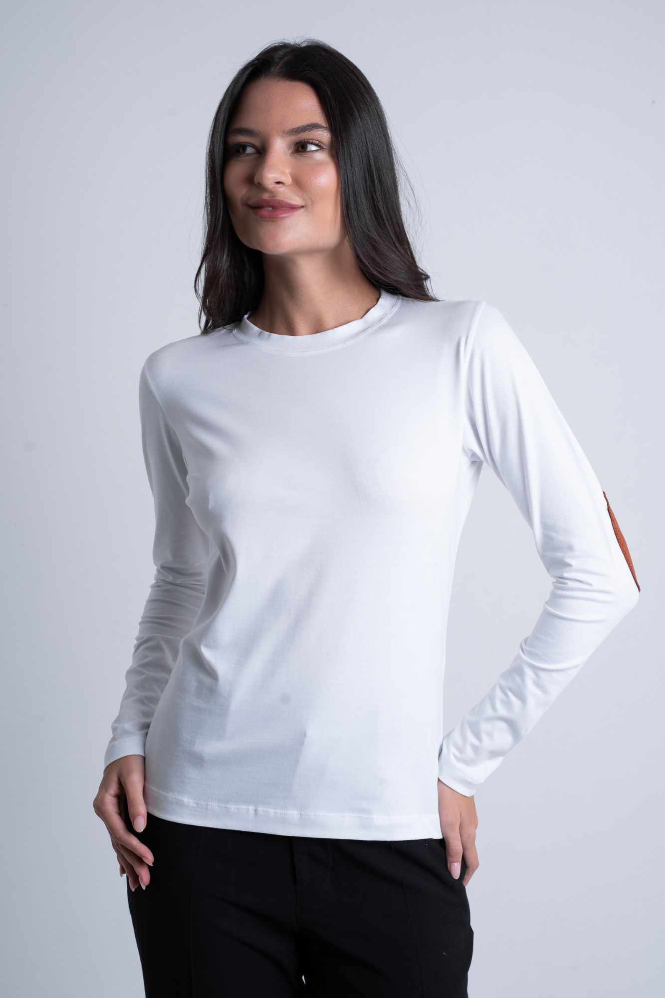 Blusa com Cotoveleira Moon Gola O Branca