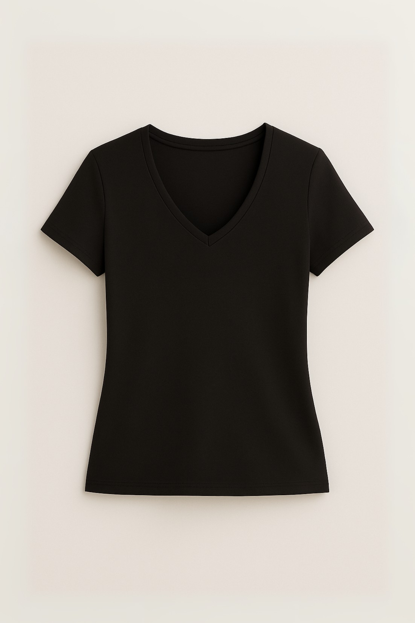 Camiseta Baby Look Moon Basics Gola V Preta