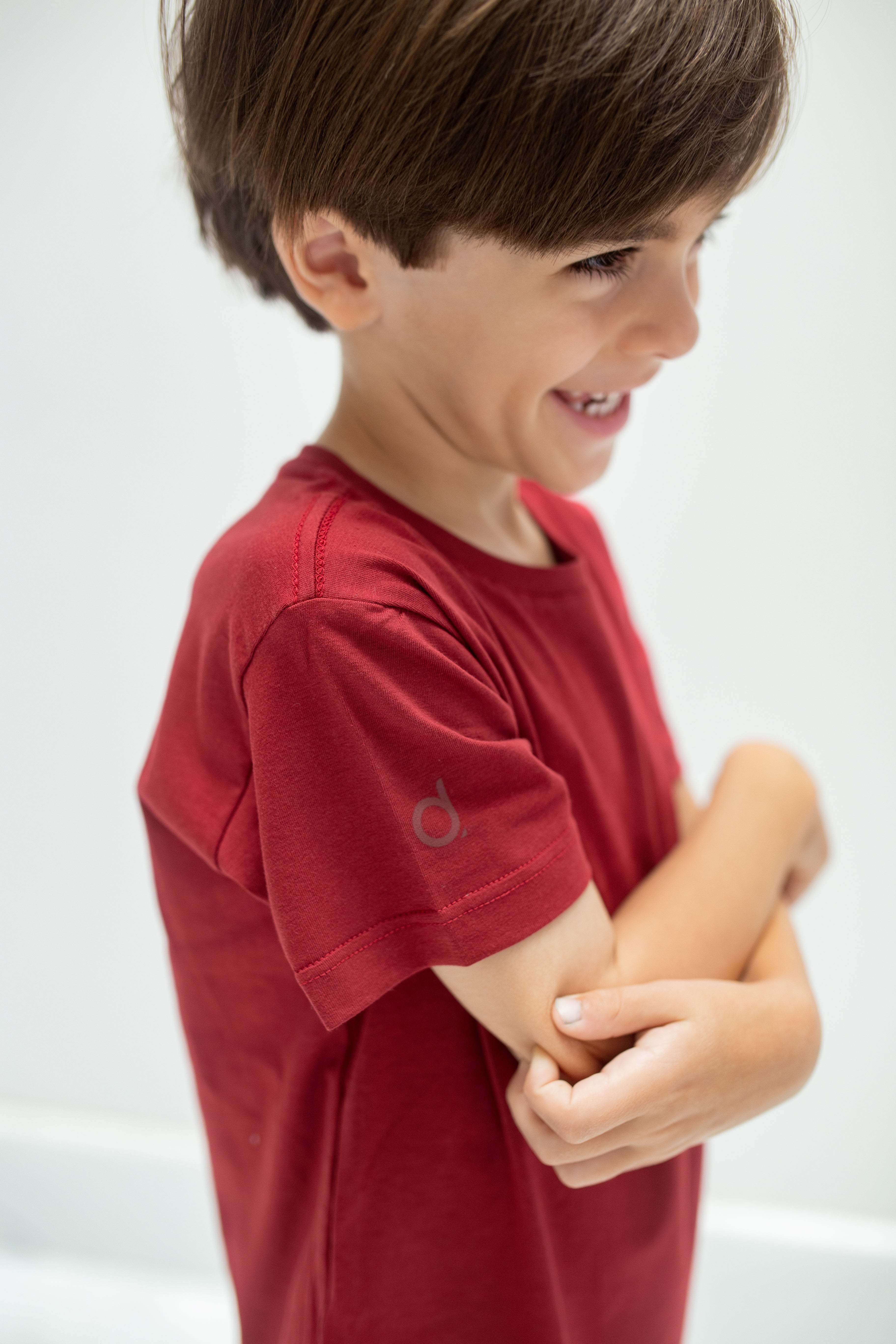 Camiseta Douz Infantil Raphael Bordô