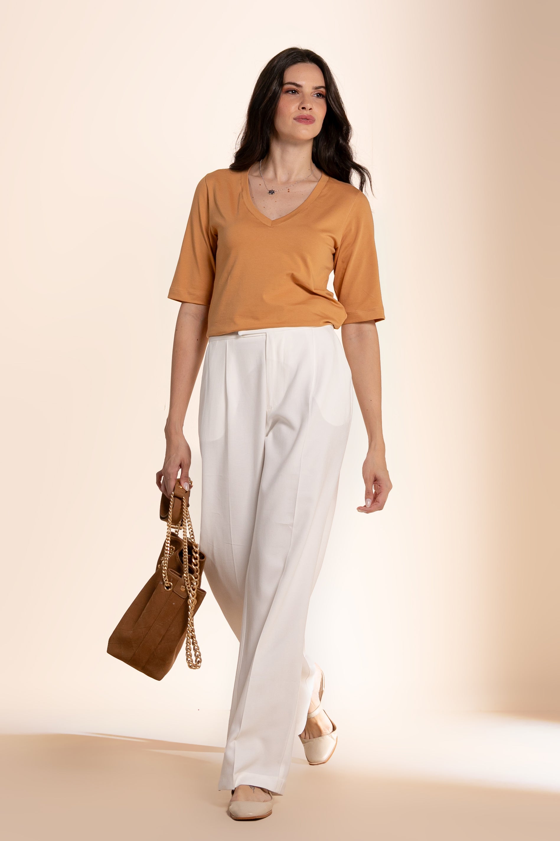 Camiseta Moon 3/4 Gola V Caramelo