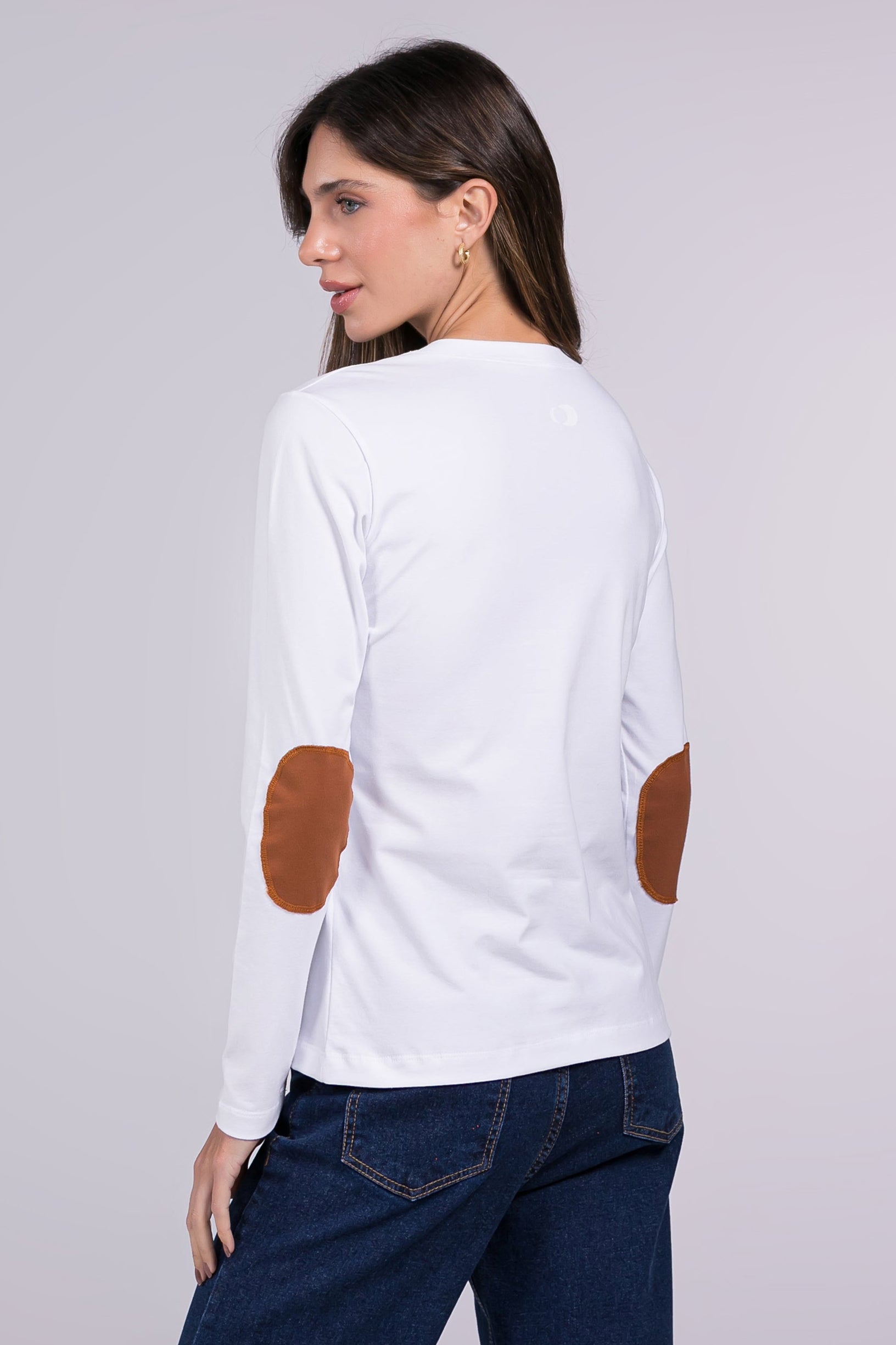Blusa com Cotoveleira Moon Gola O Branca