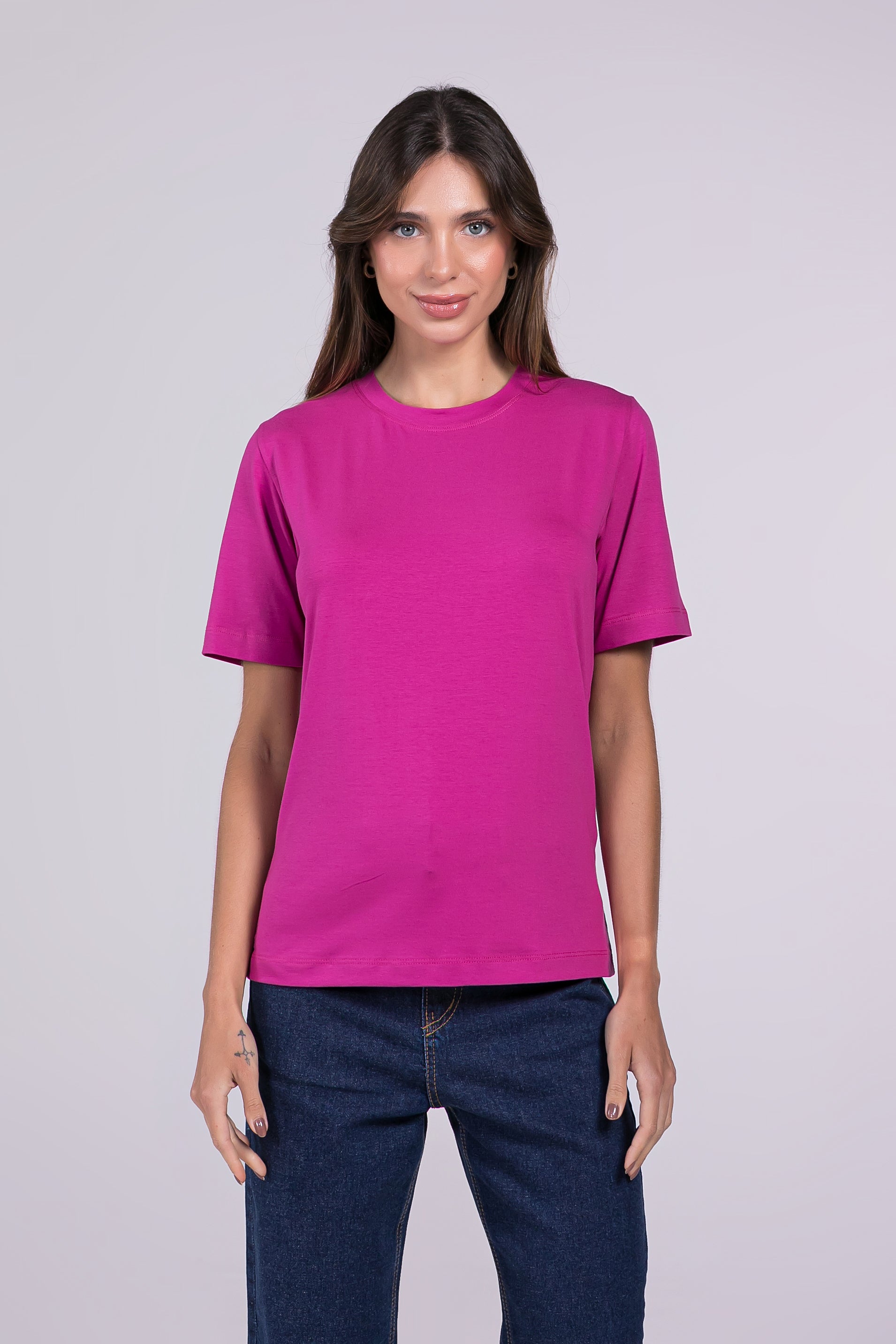 Camiseta Lisa New Moon Gola O Fúcsia